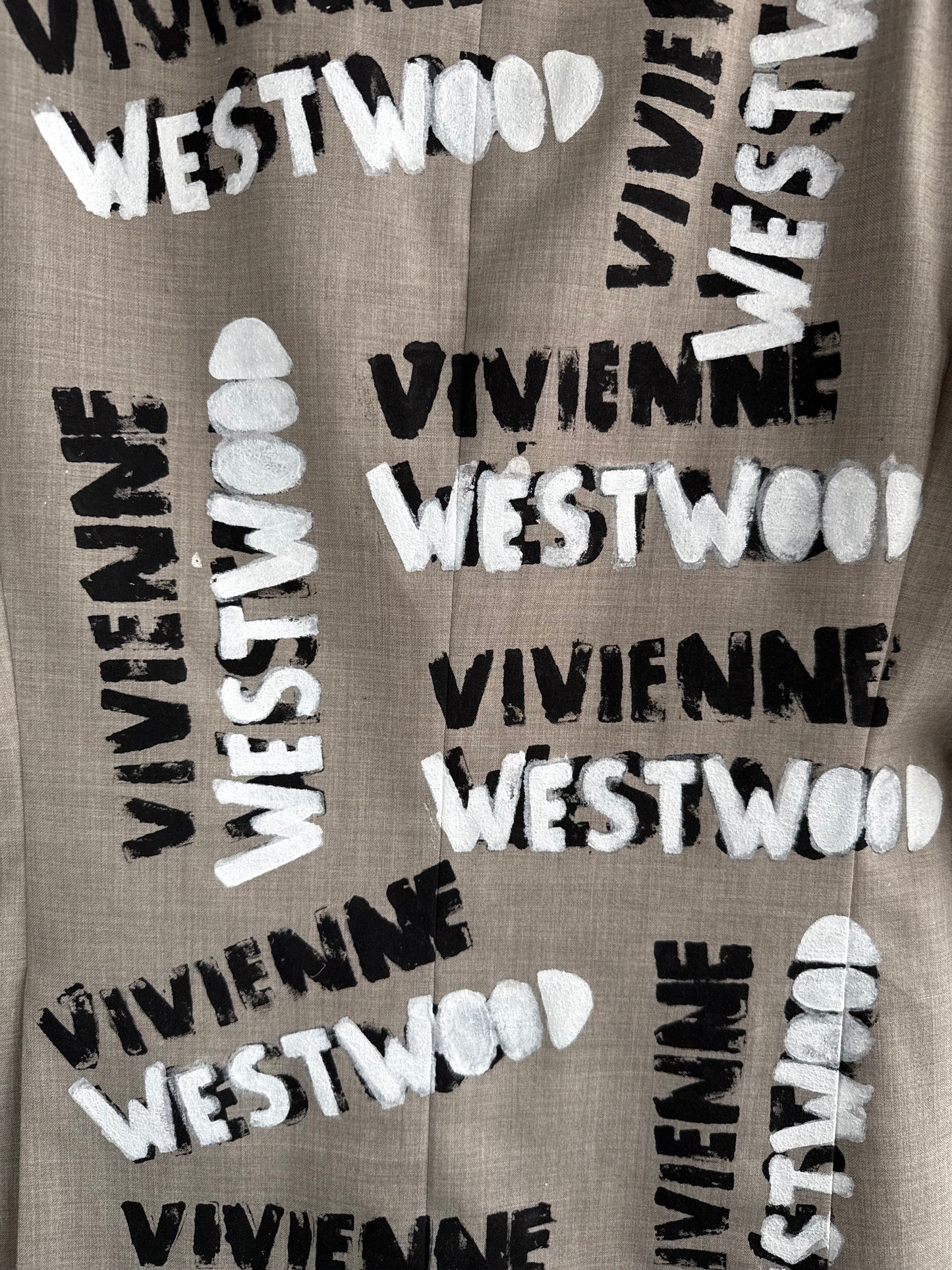 zVIVIENNE’ blazer