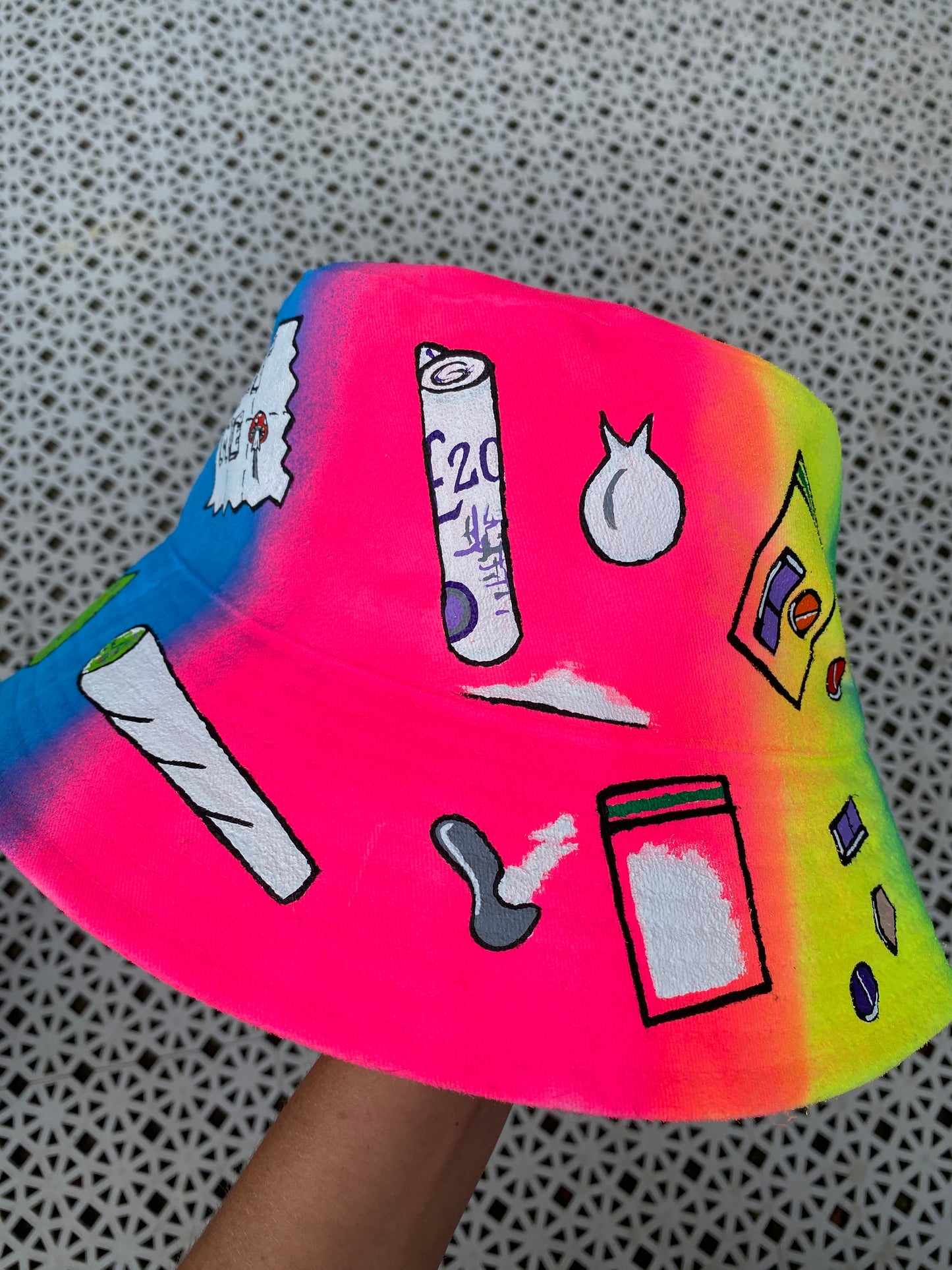‘zBABY’S NOTHING BUT A’ bucket hat