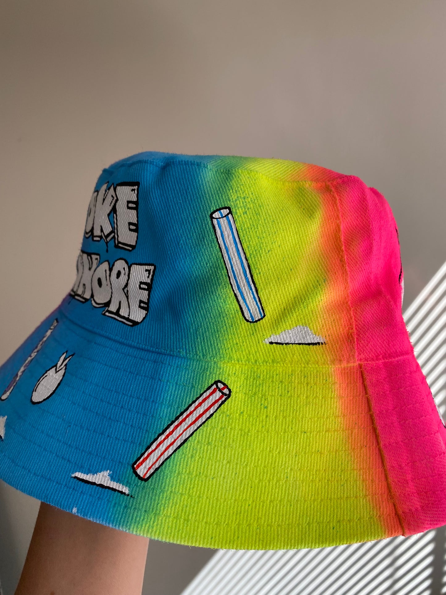 zCWH0RE’ bucket hat