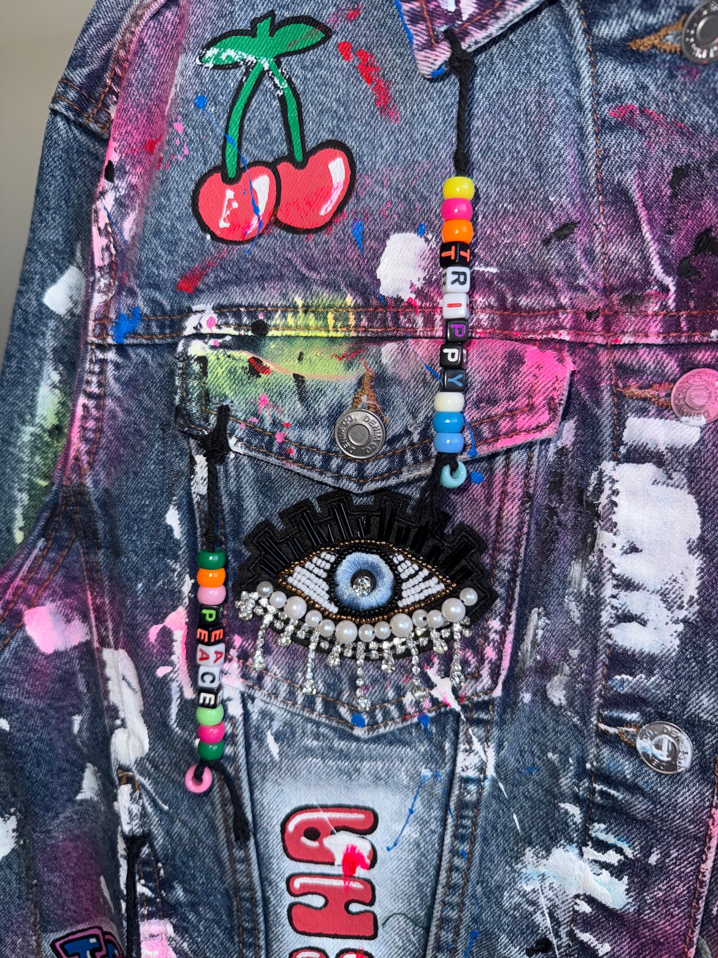 aaFLOWERPOWER’ adults denim jacket