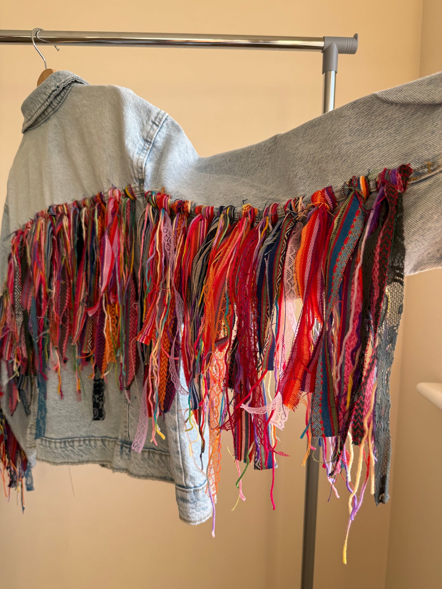 aaaTASSELBoho’ denim jacket