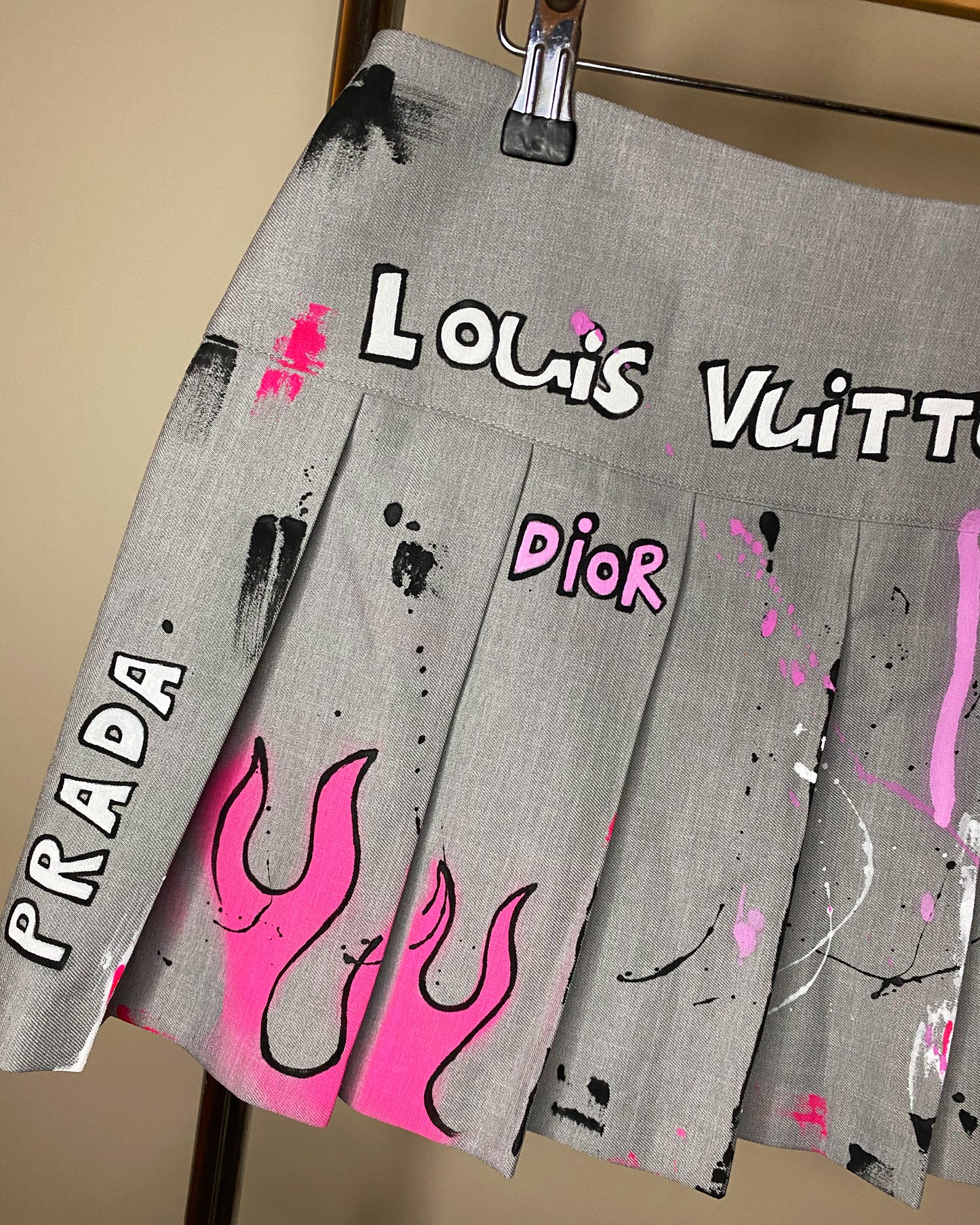 aaGRAFFITI’ mini skirt
