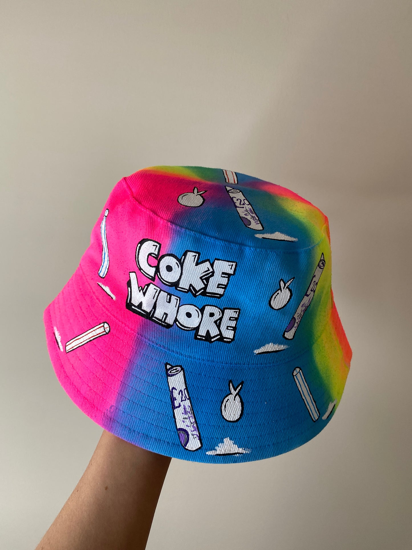 zCWH0RE’ bucket hat