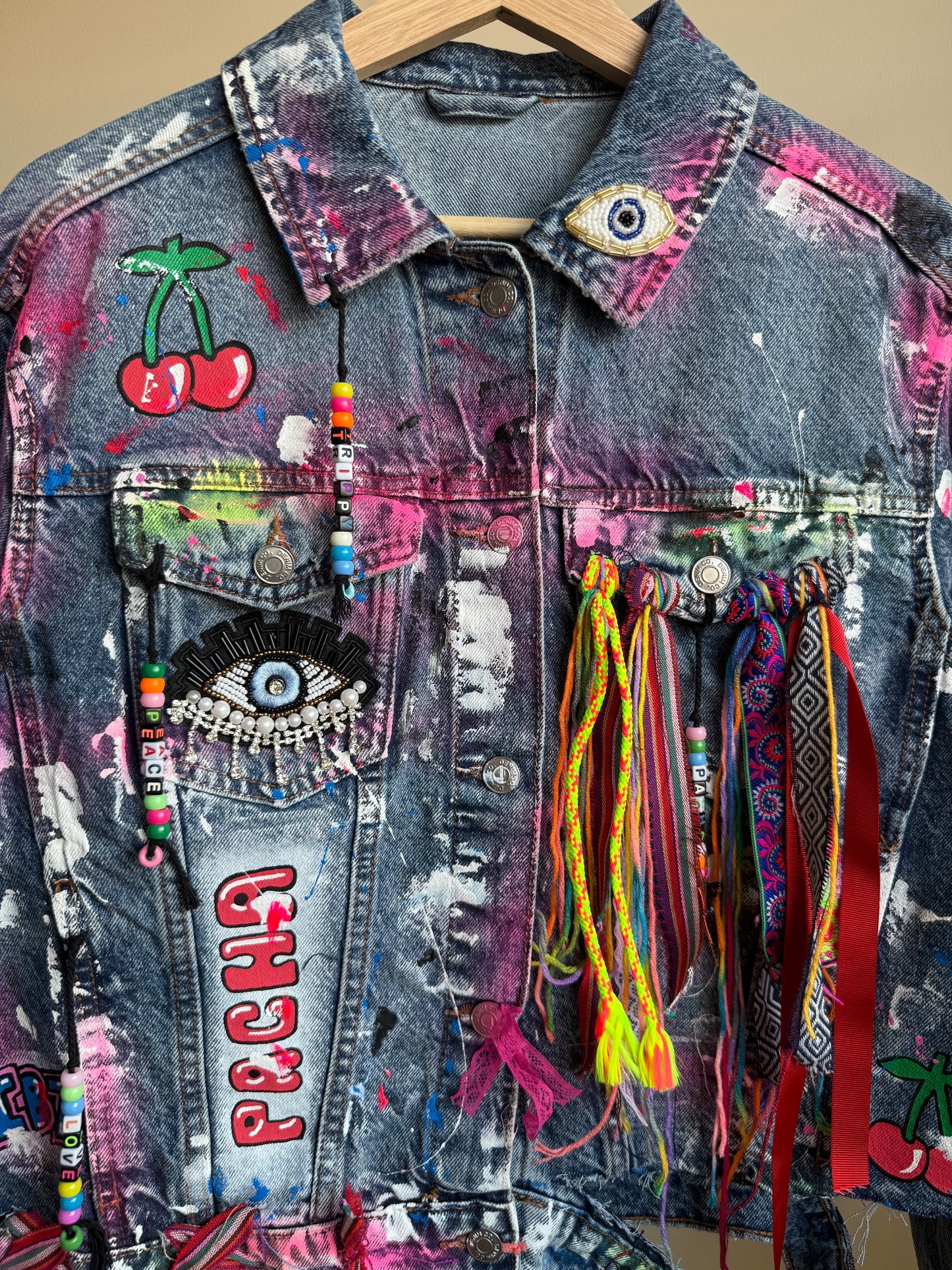 aaFLOWERPOWER’ adults denim jacket