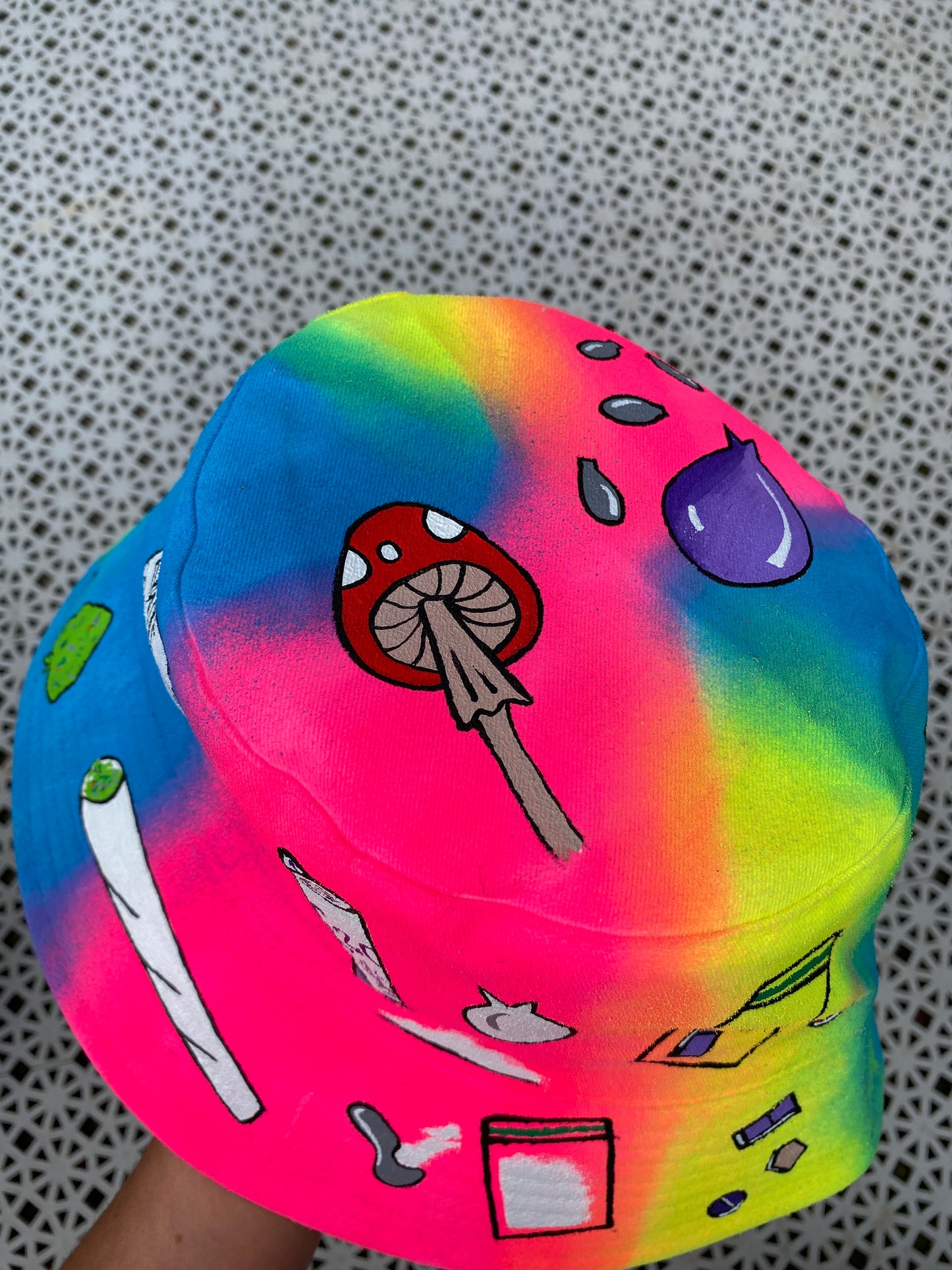‘zBABY’S NOTHING BUT A’ bucket hat