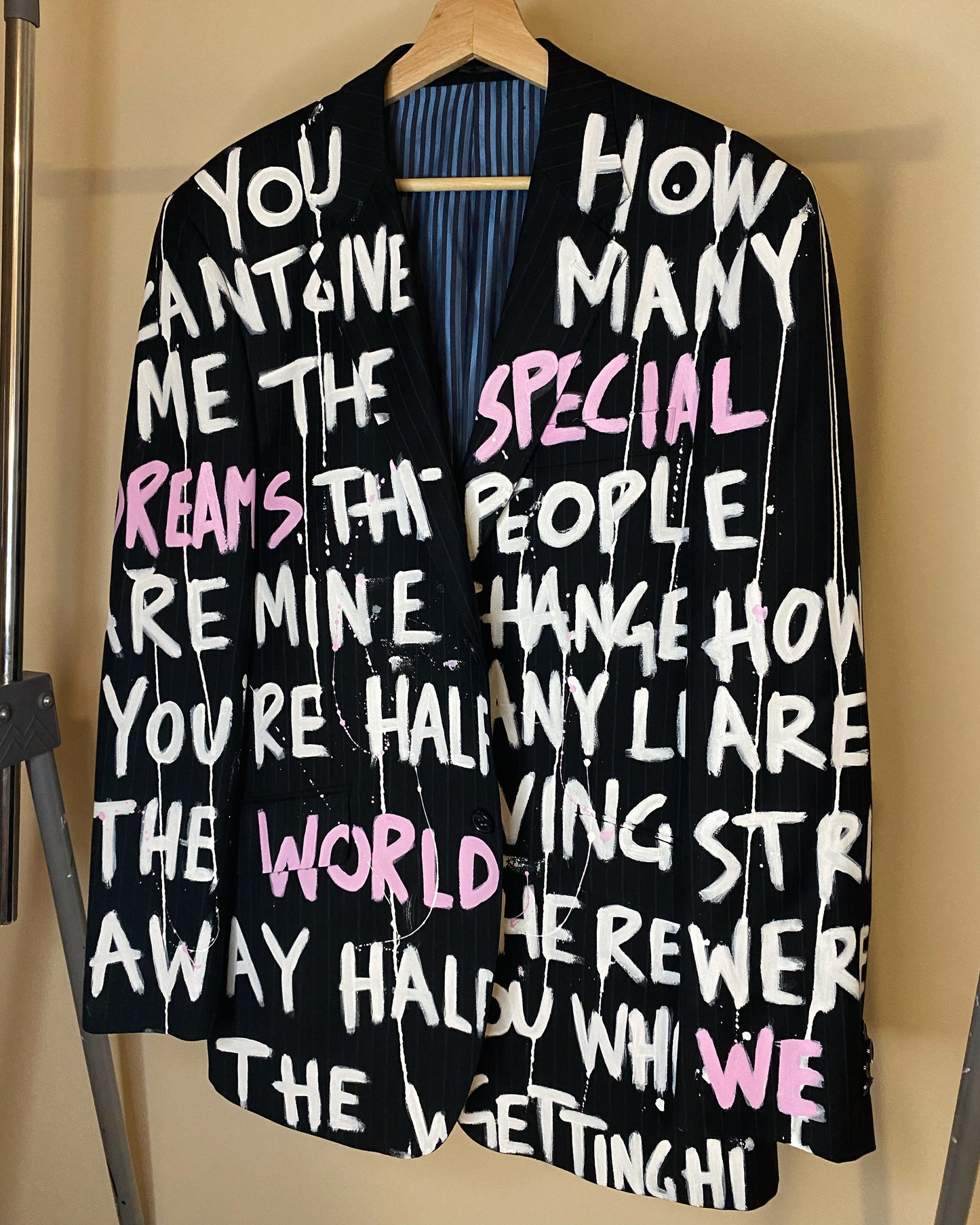 zOASISLYRICS’ blazer