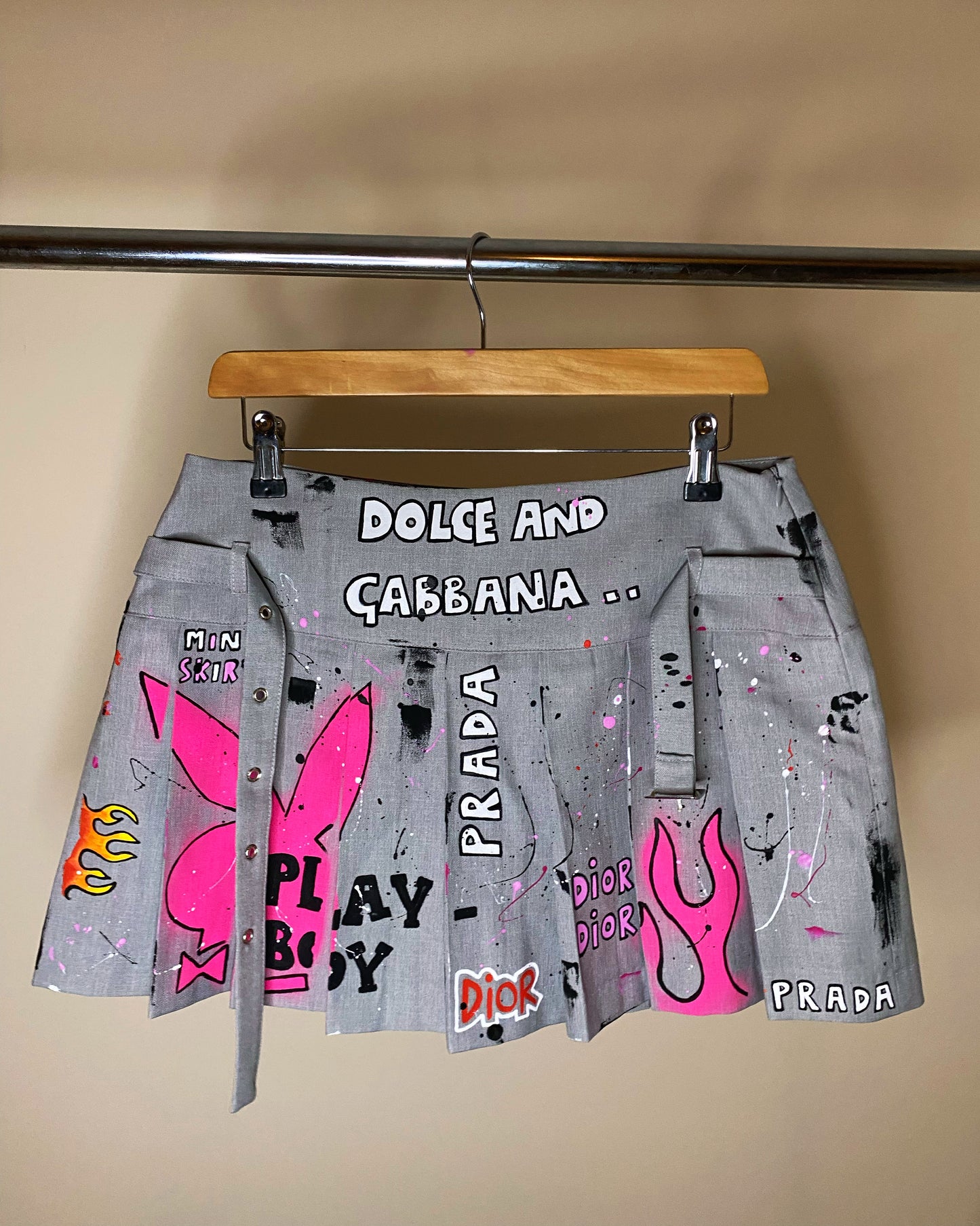 aaGRAFFITI’ mini skirt