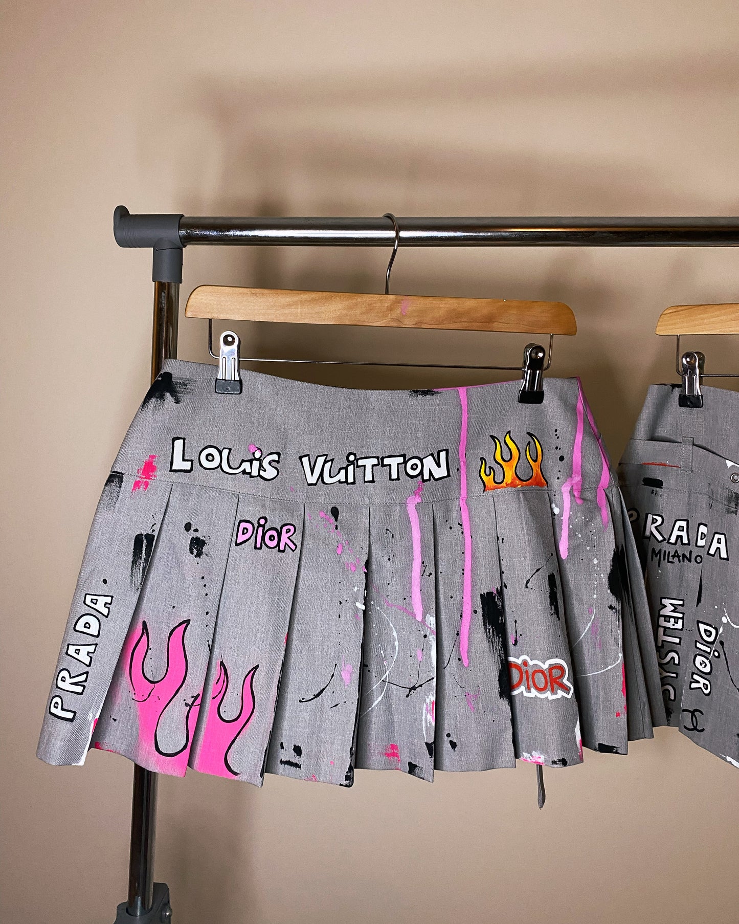 aaGRAFFITI’ mini skirt