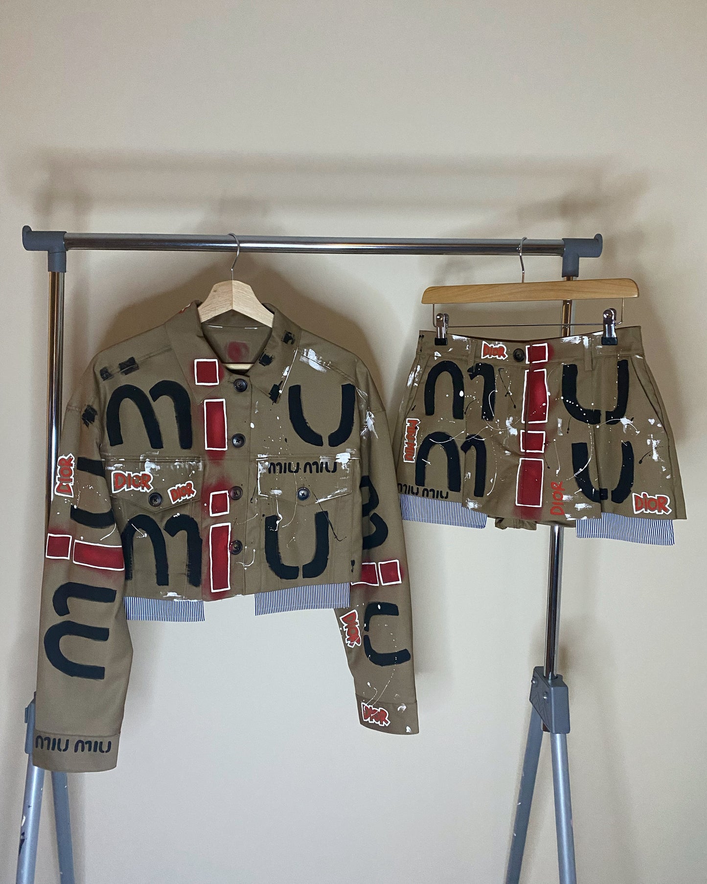 zMUIGRAFFITI’ skirt and jacket set.