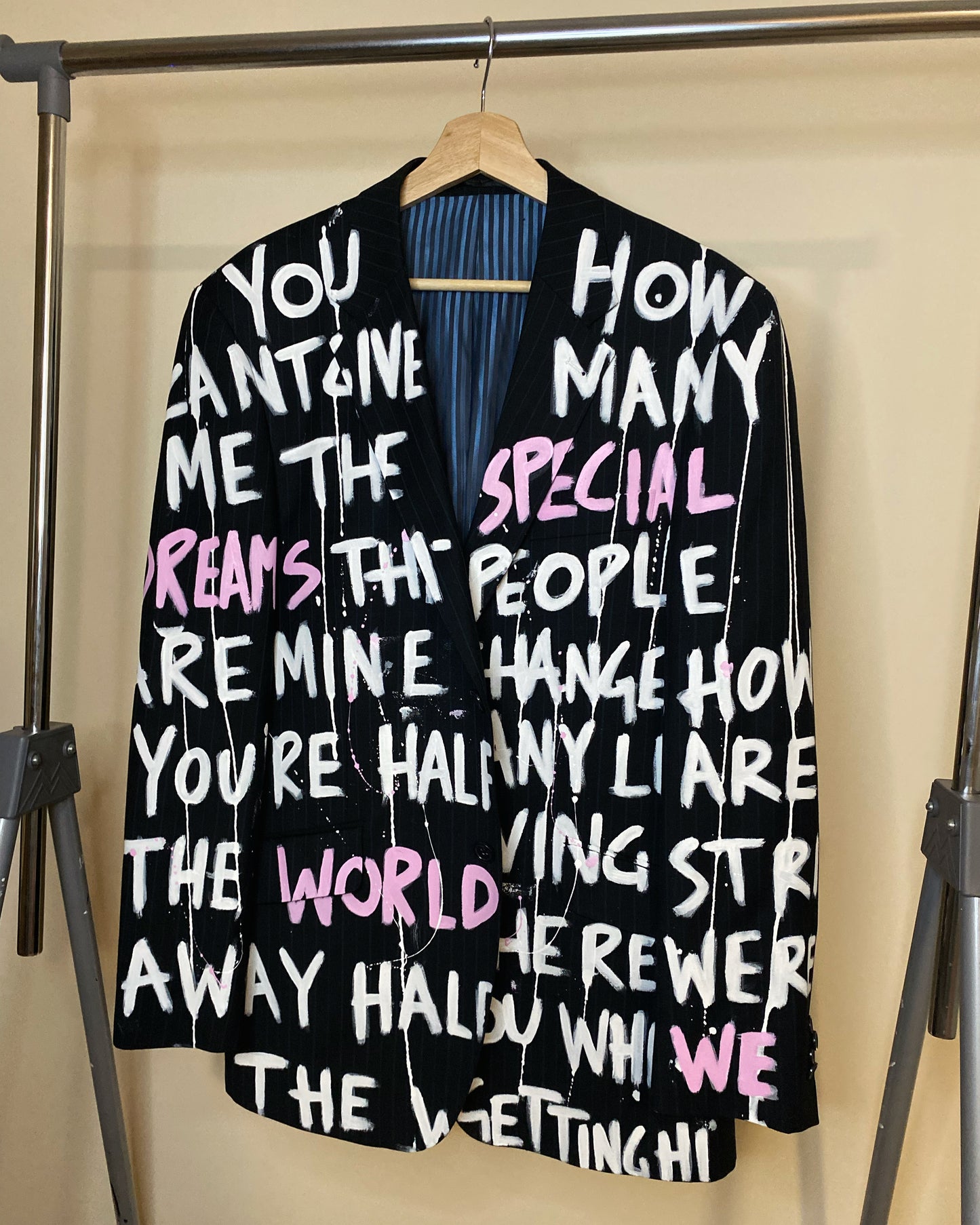 zOASISLYRICS’ blazer
