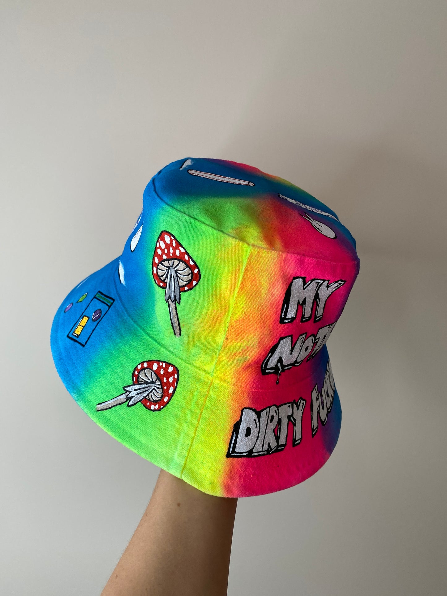 ‘zBABY’S NOTHING BUT A’ bucket hat