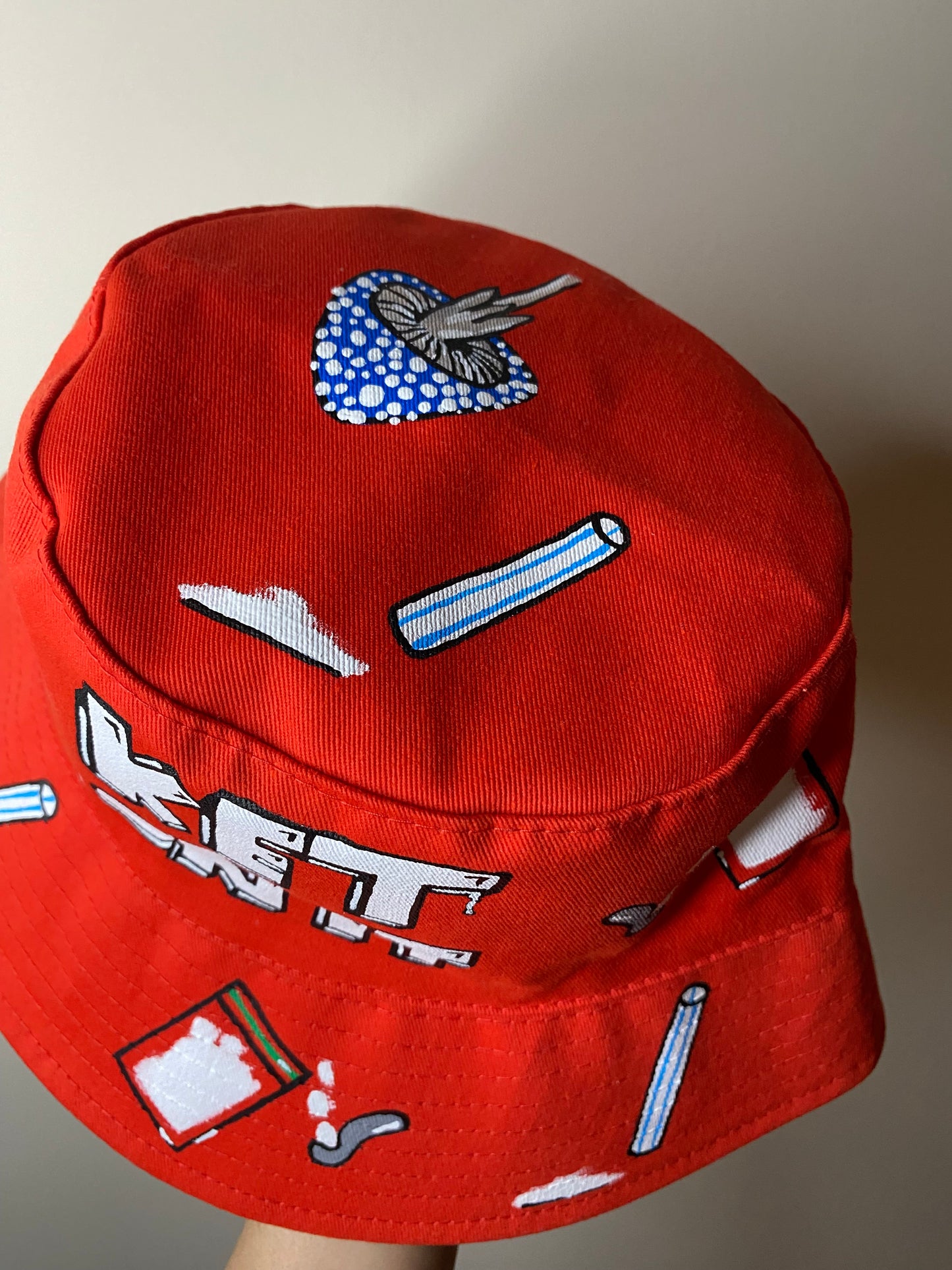 zKETONIT’ bucket hat