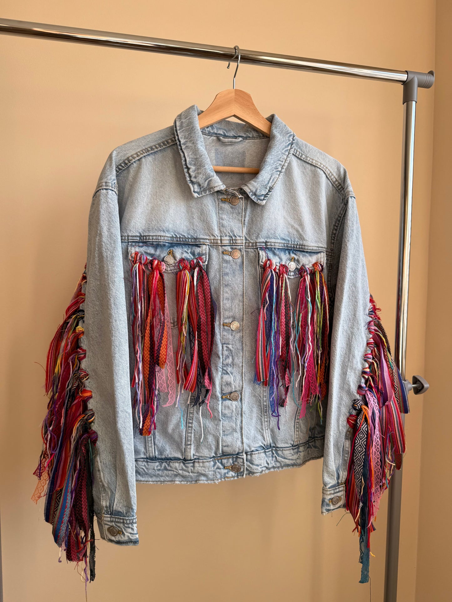 aaaTASSELBoho’ denim jacket