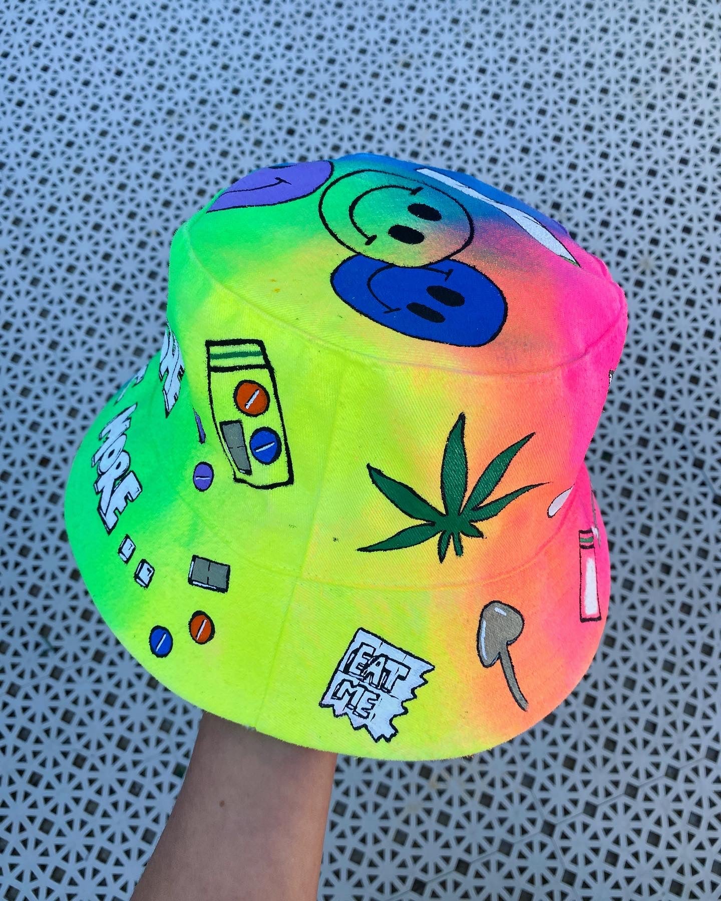 ‘zI love my girl ’ bucket hat