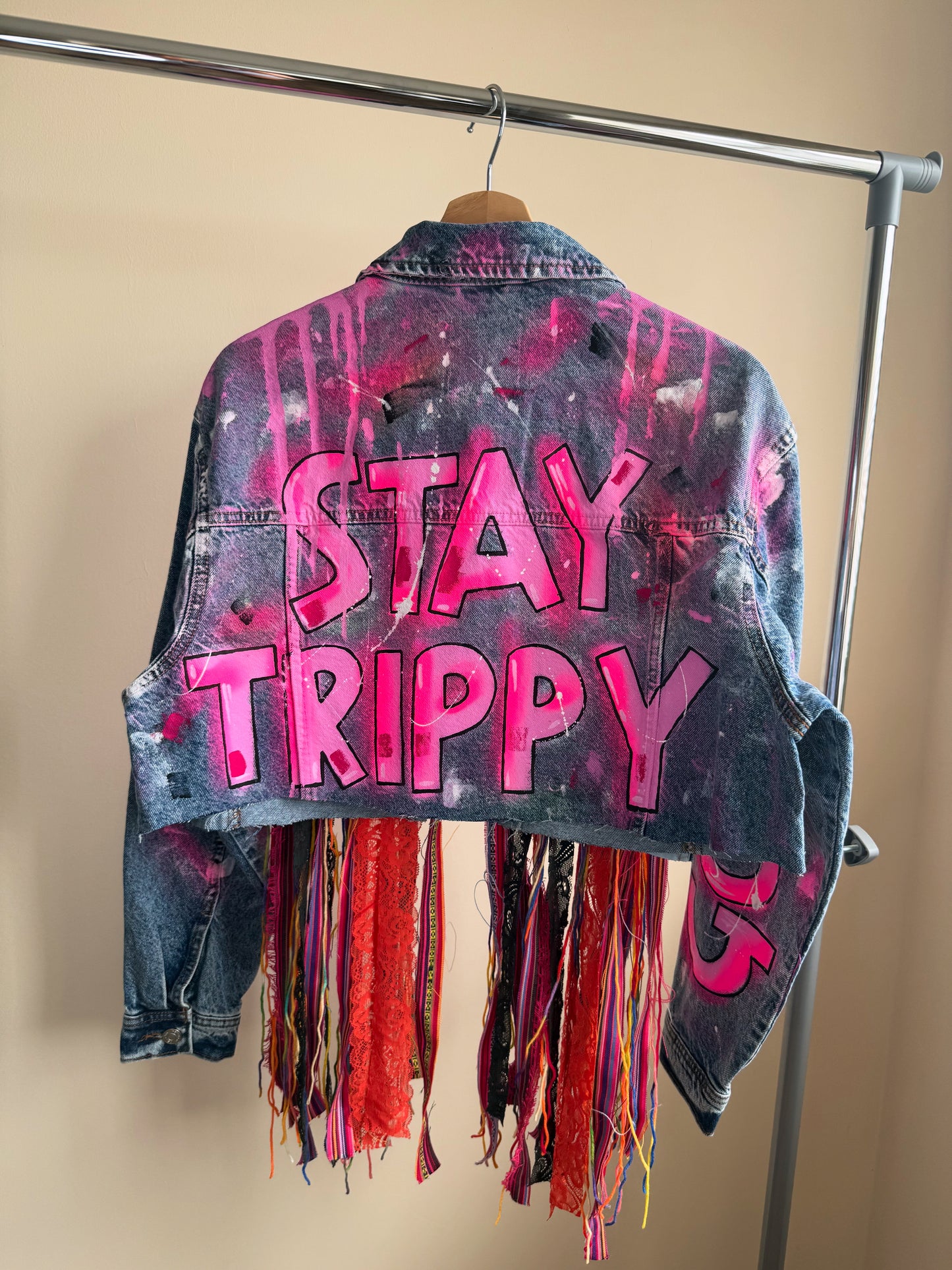 aaaGOODVIBESONLY’ adults cropped denim jacket