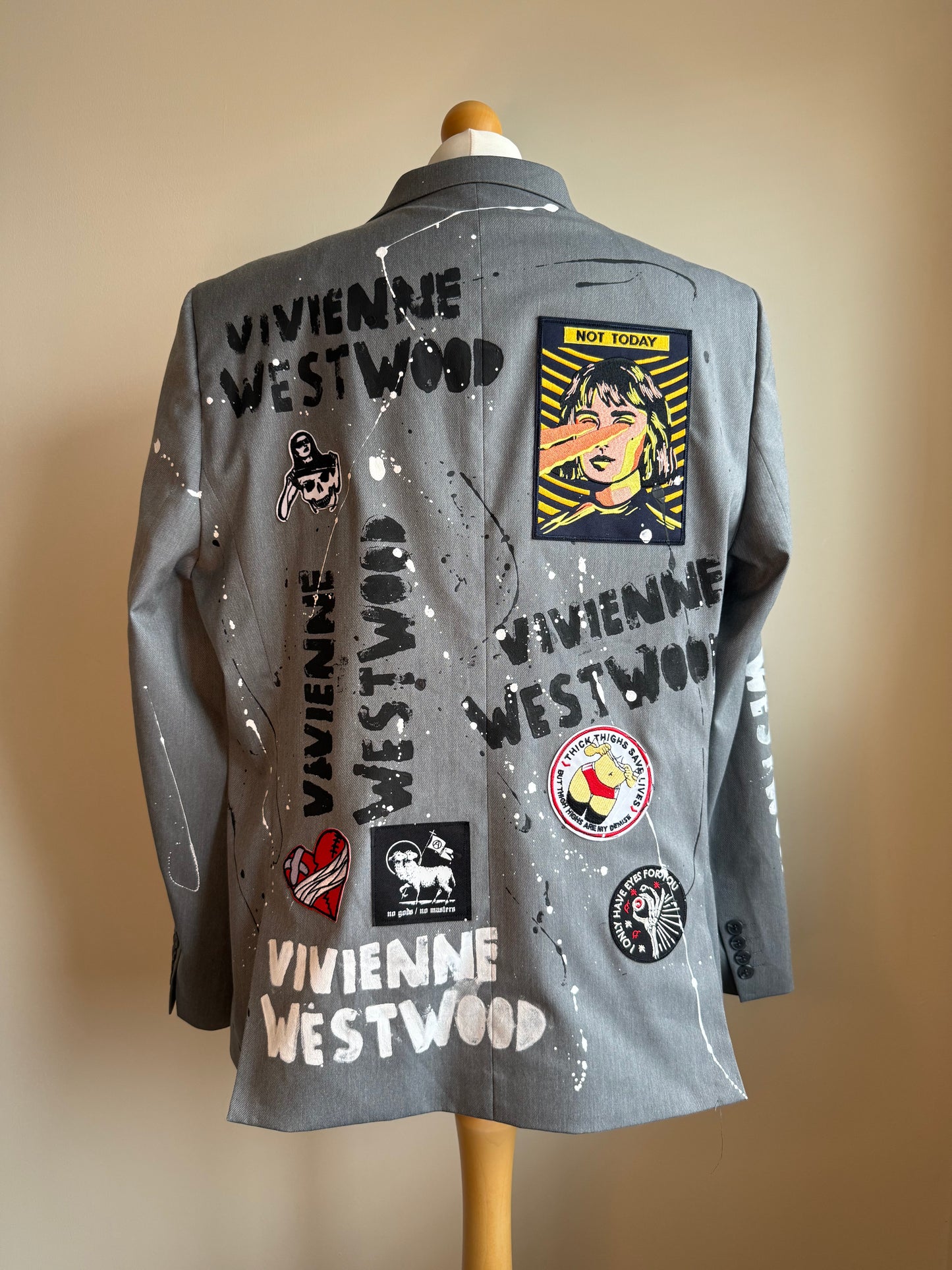 ZVIVIENNE’ blazer