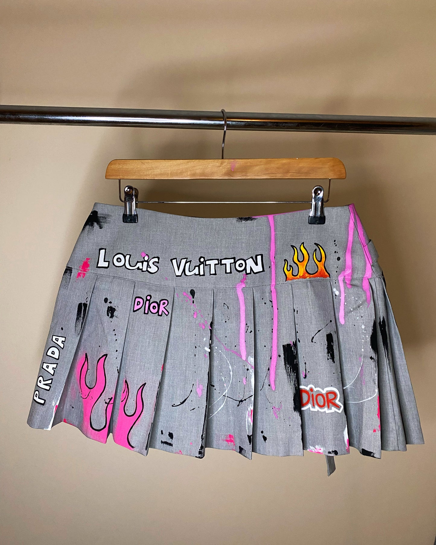 aaGRAFFITI’ mini skirt
