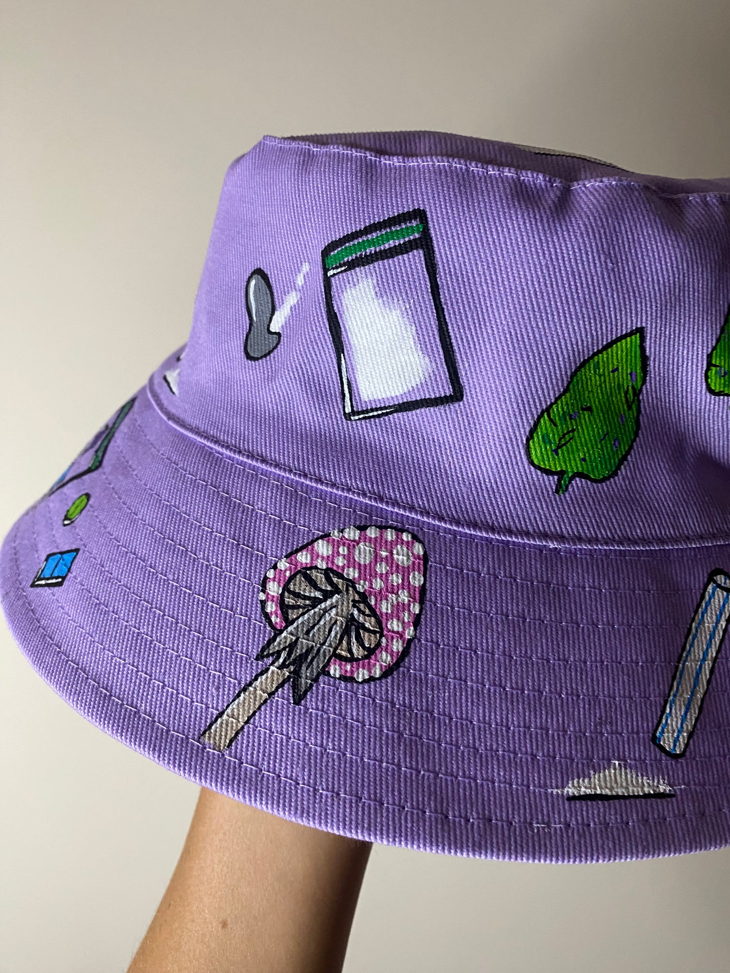 zKETAM1NE’ bucket hat