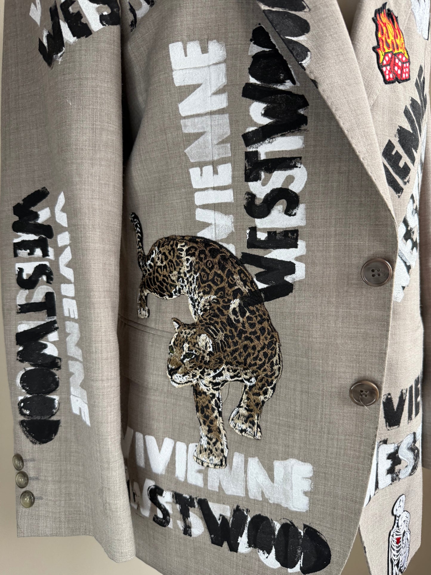 zVIVIENNE’ blazer