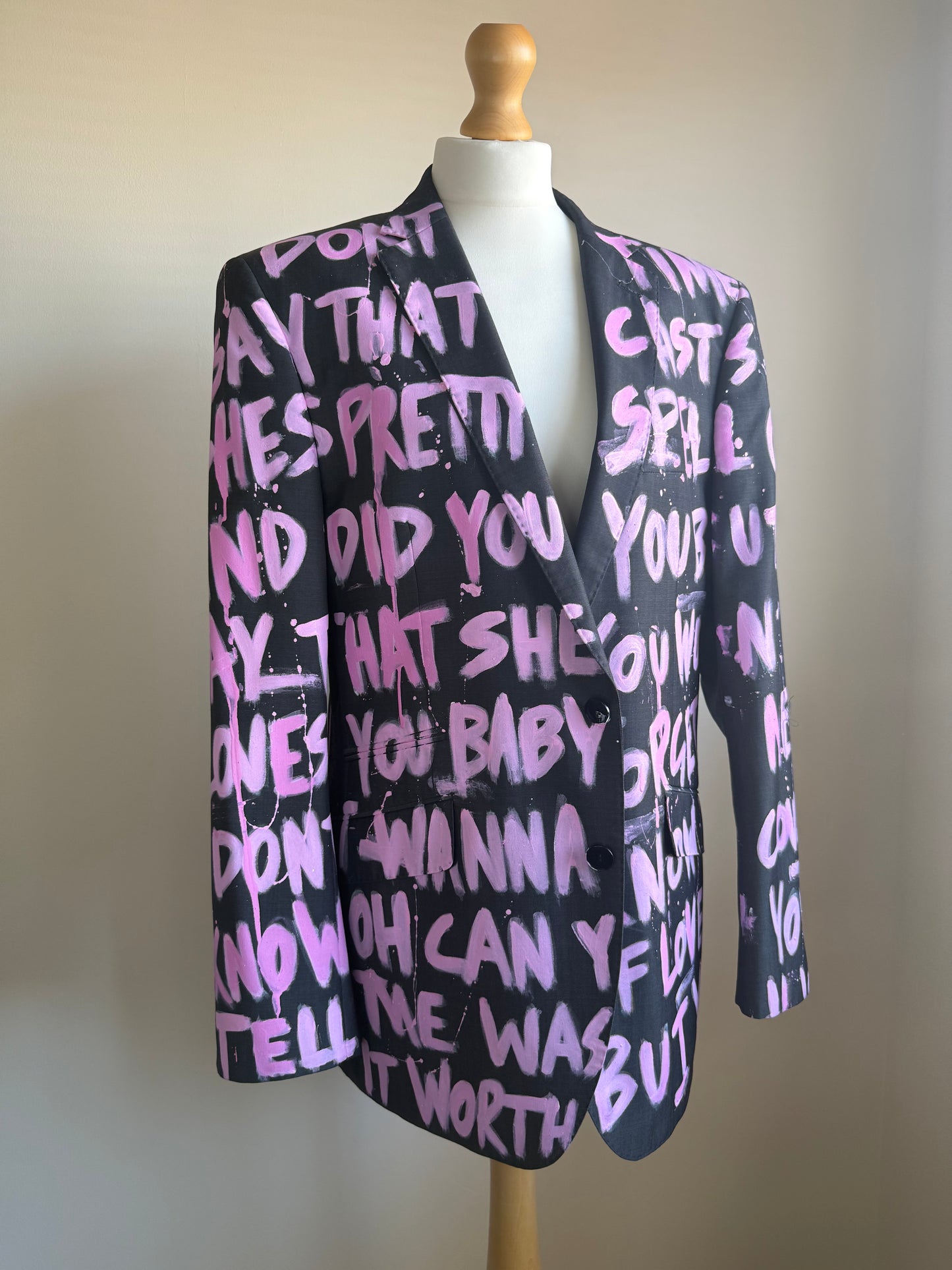 aaFLEETWOODMAC’ blazer