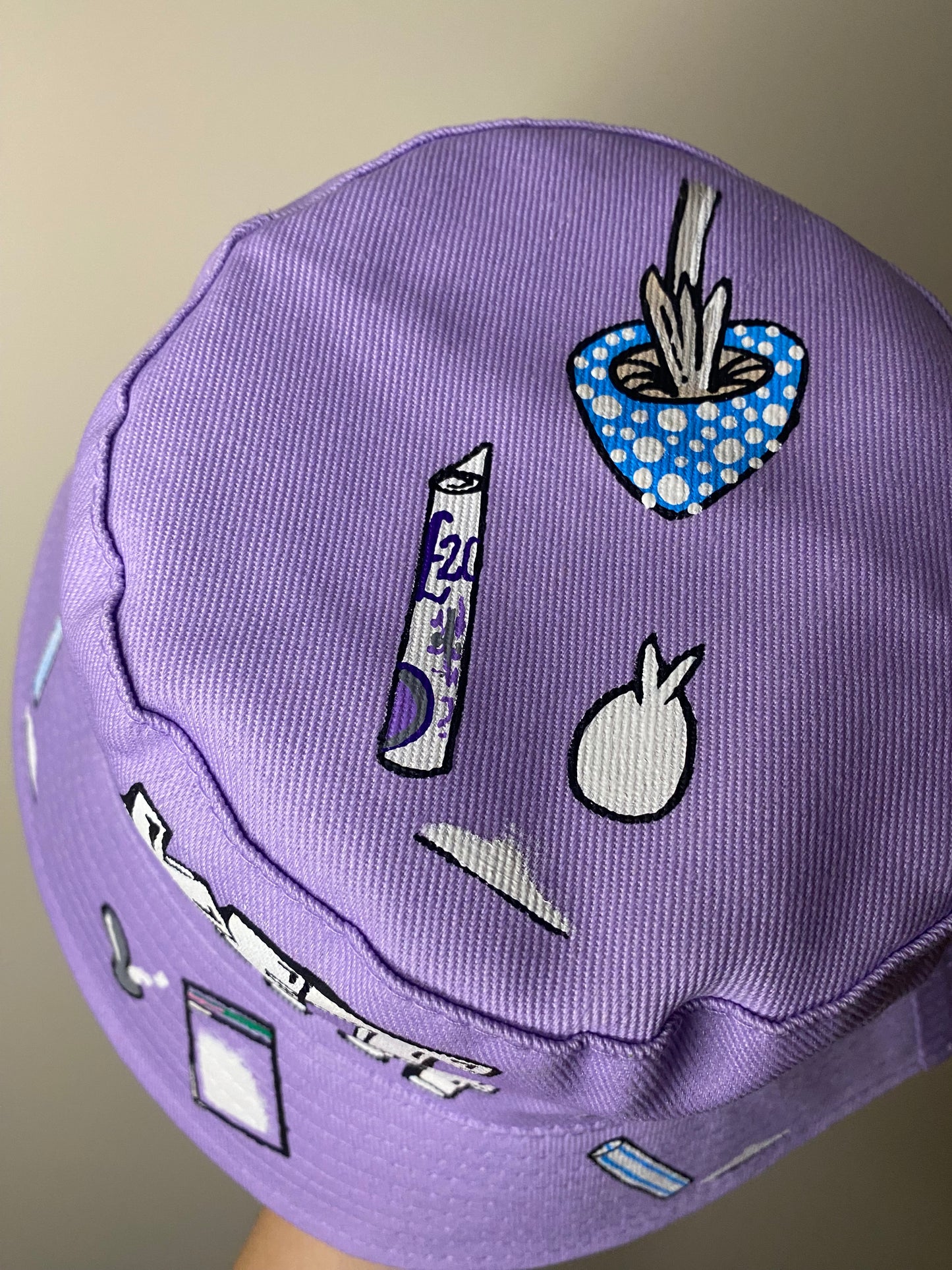 zKETONIT’ bucket hat