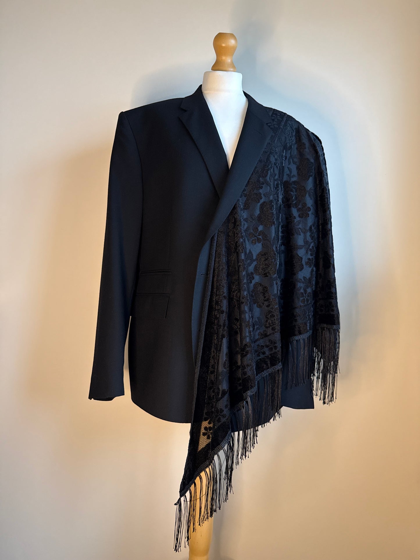 aaaaTassle’ blazer