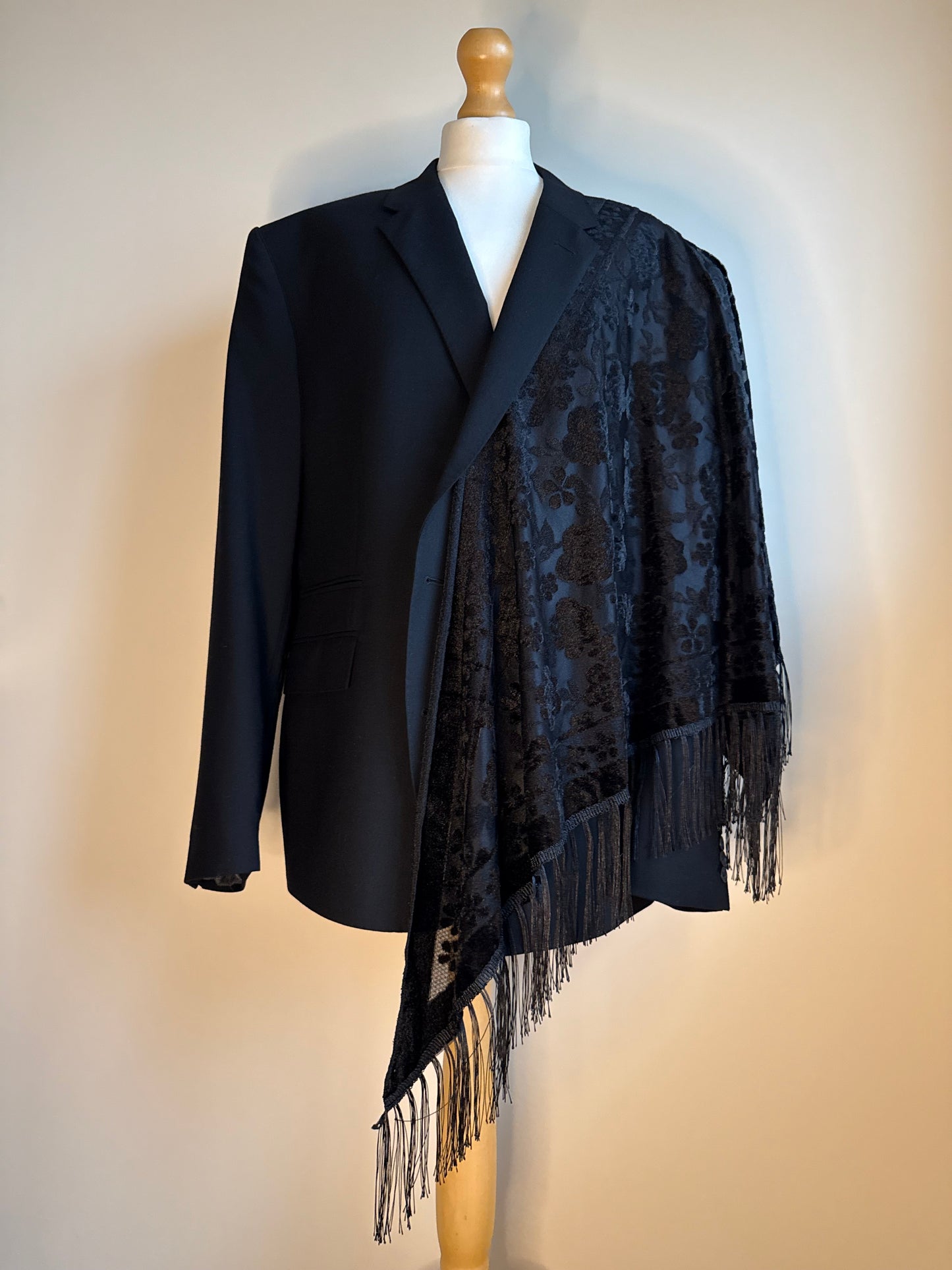 aaaaTassle’ blazer
