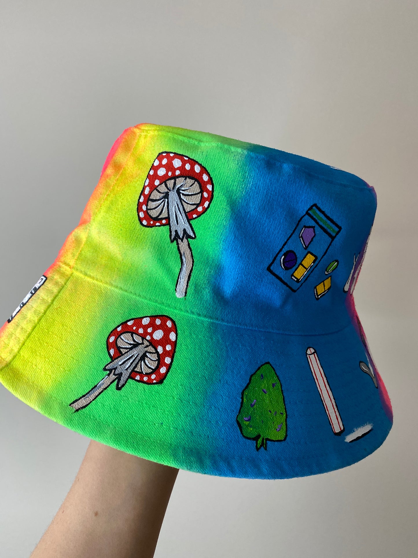 ‘zBABY’S NOTHING BUT A’ bucket hat