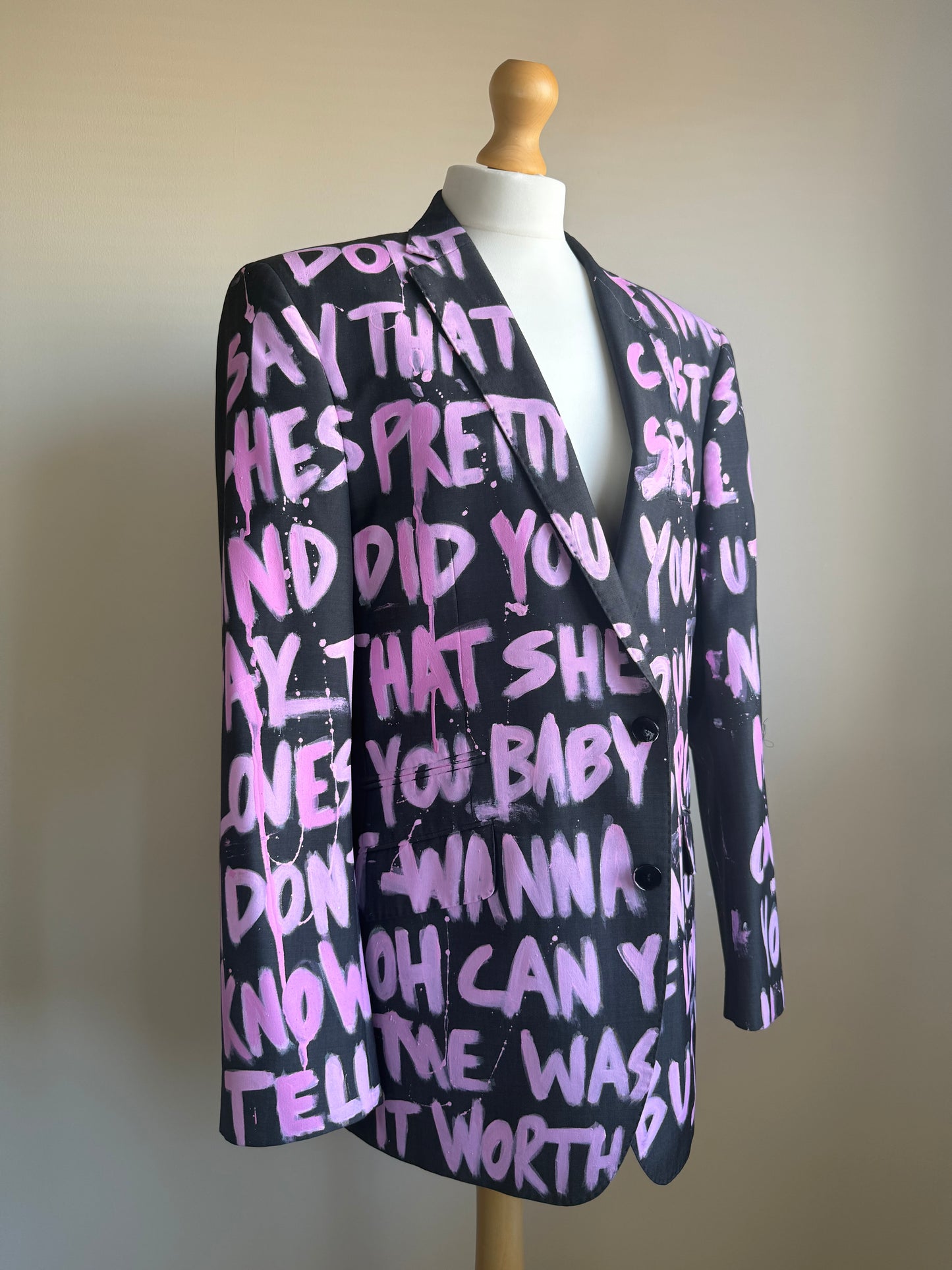 aaFLEETWOODMAC’ blazer