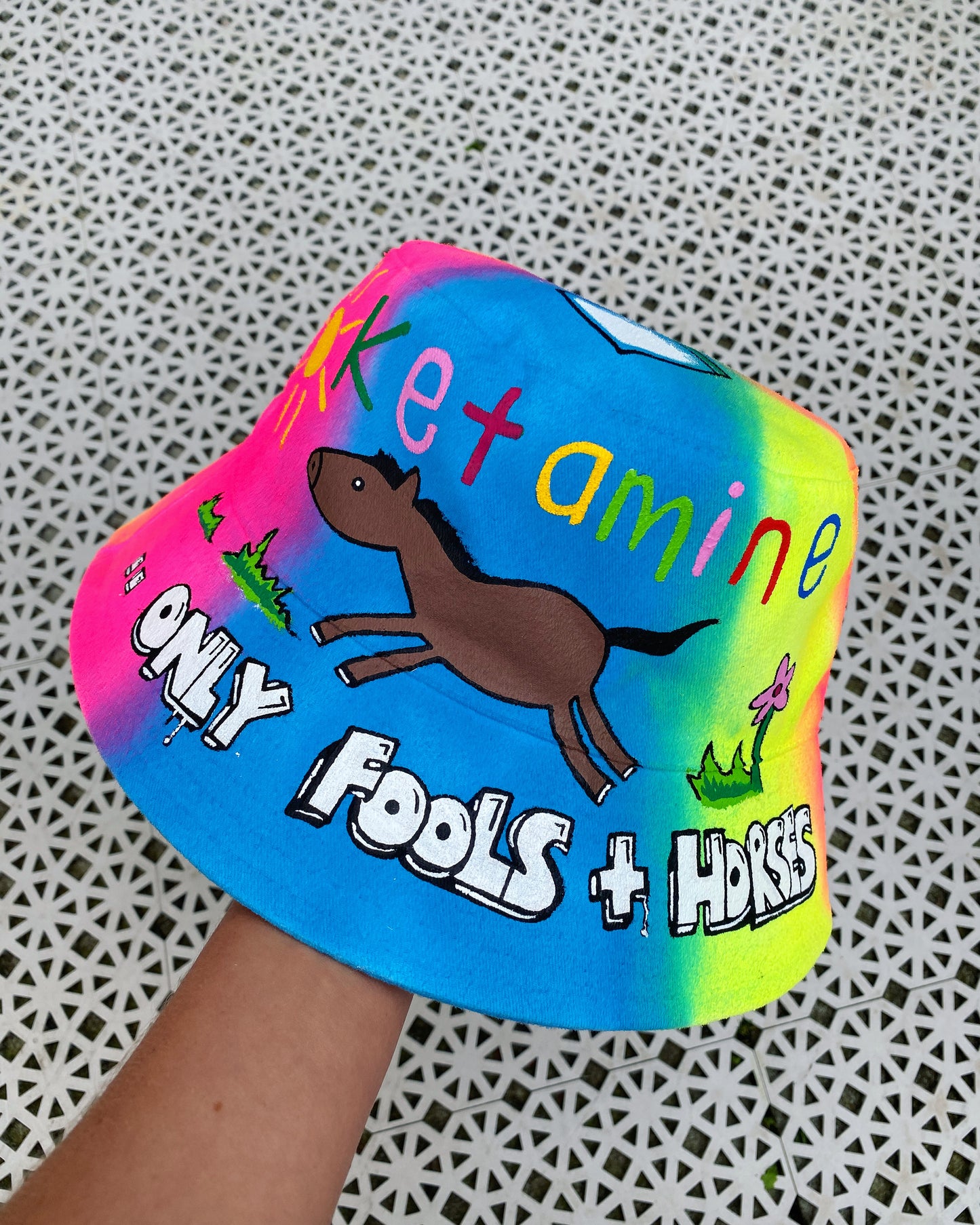 ‘zKETAM1NE’ bucket hat
