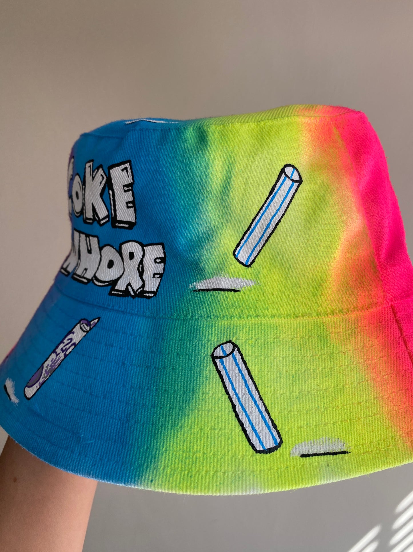 ‘zCWH0RE’ bucket hat