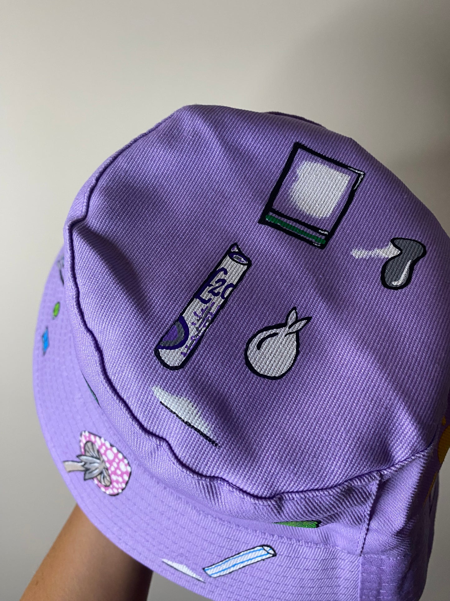 zKETAM1NE’ bucket hat