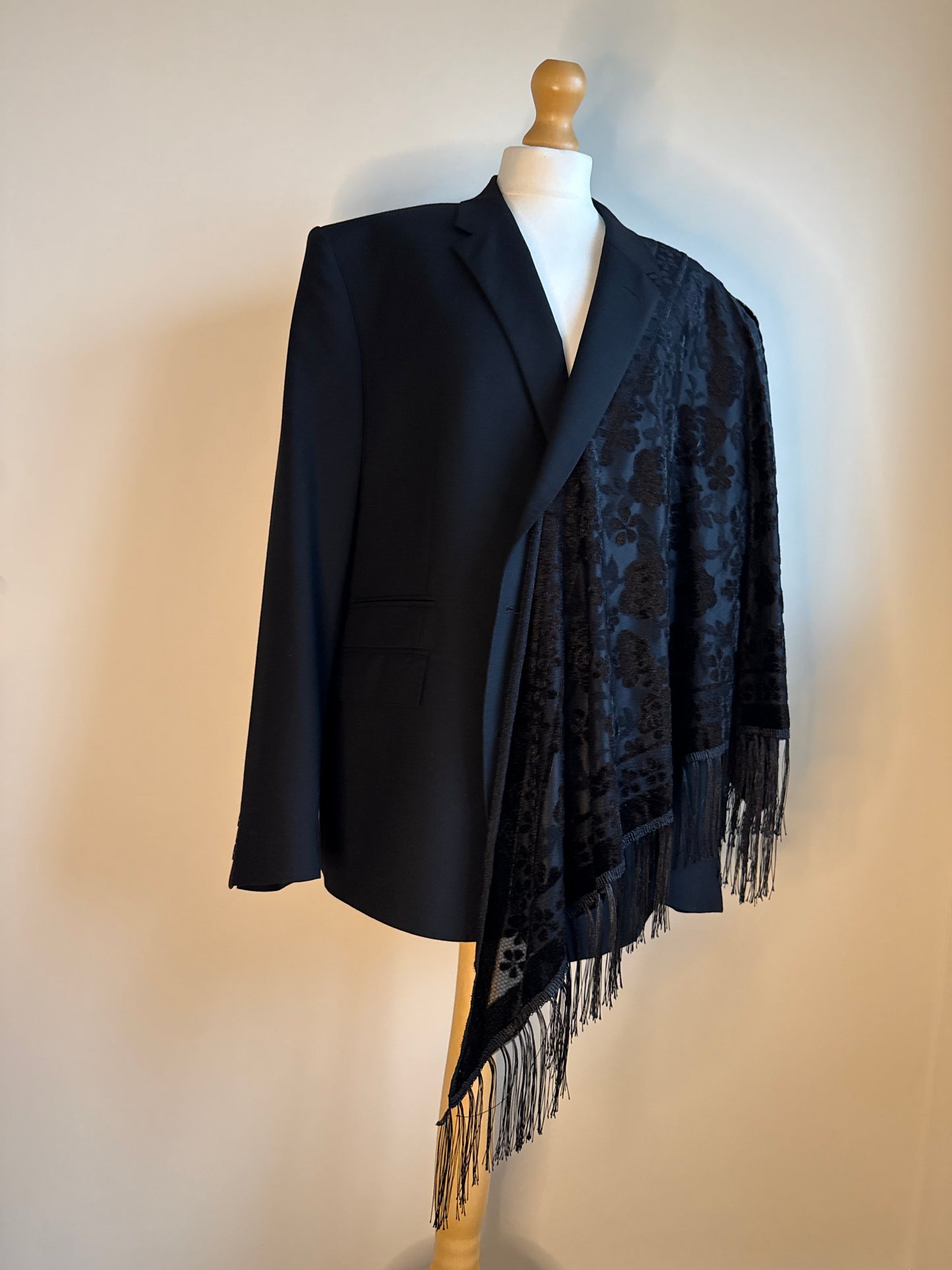 aaaaTassle’ blazer