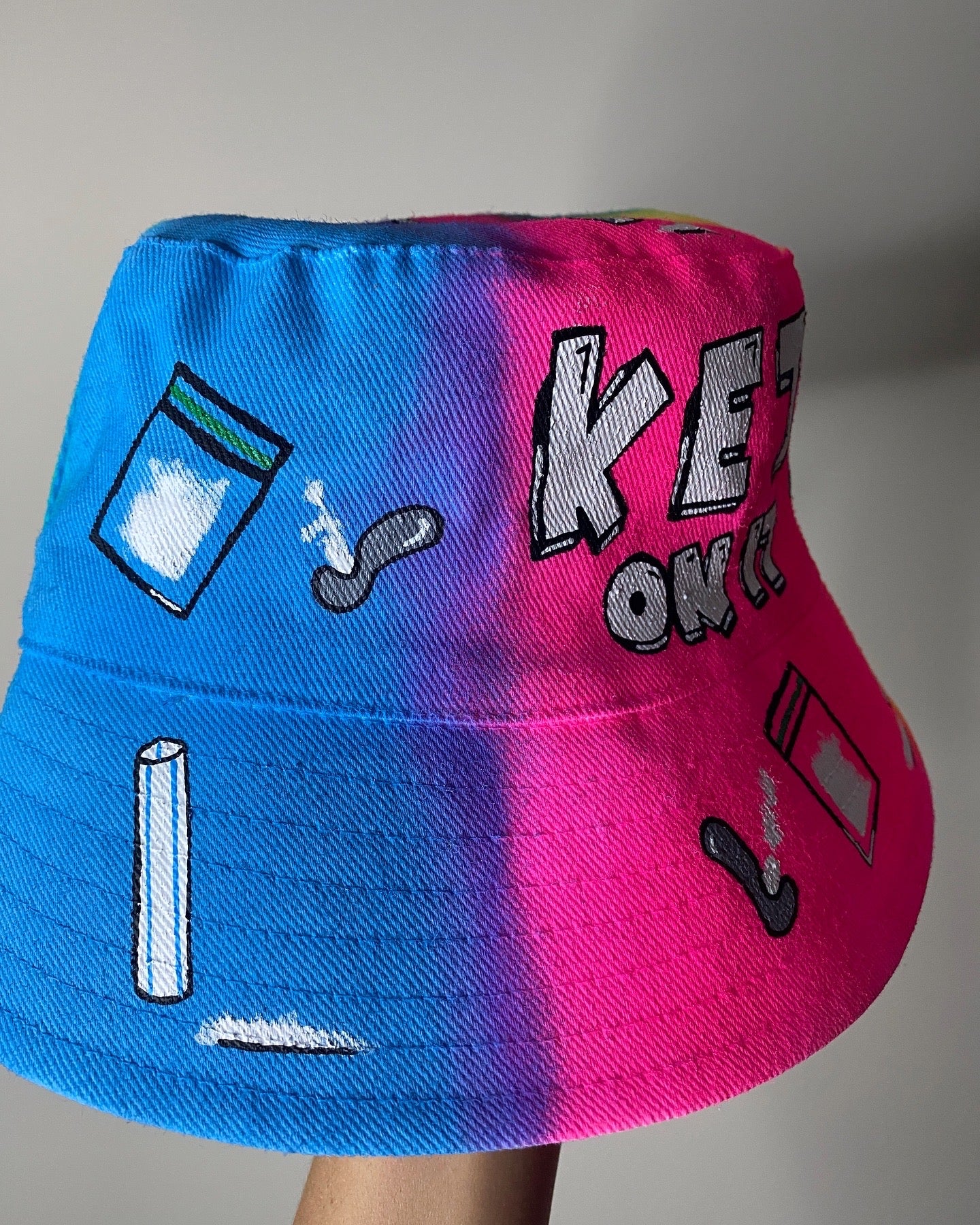 zKETONIT’ bucket hat