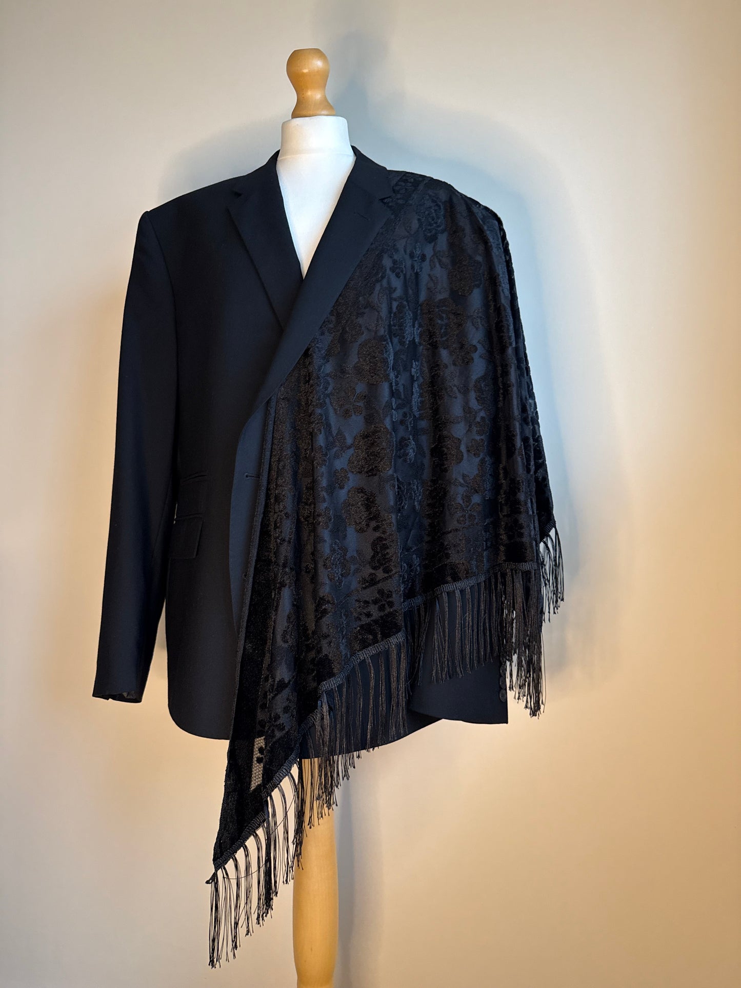 aaaaTassle’ blazer