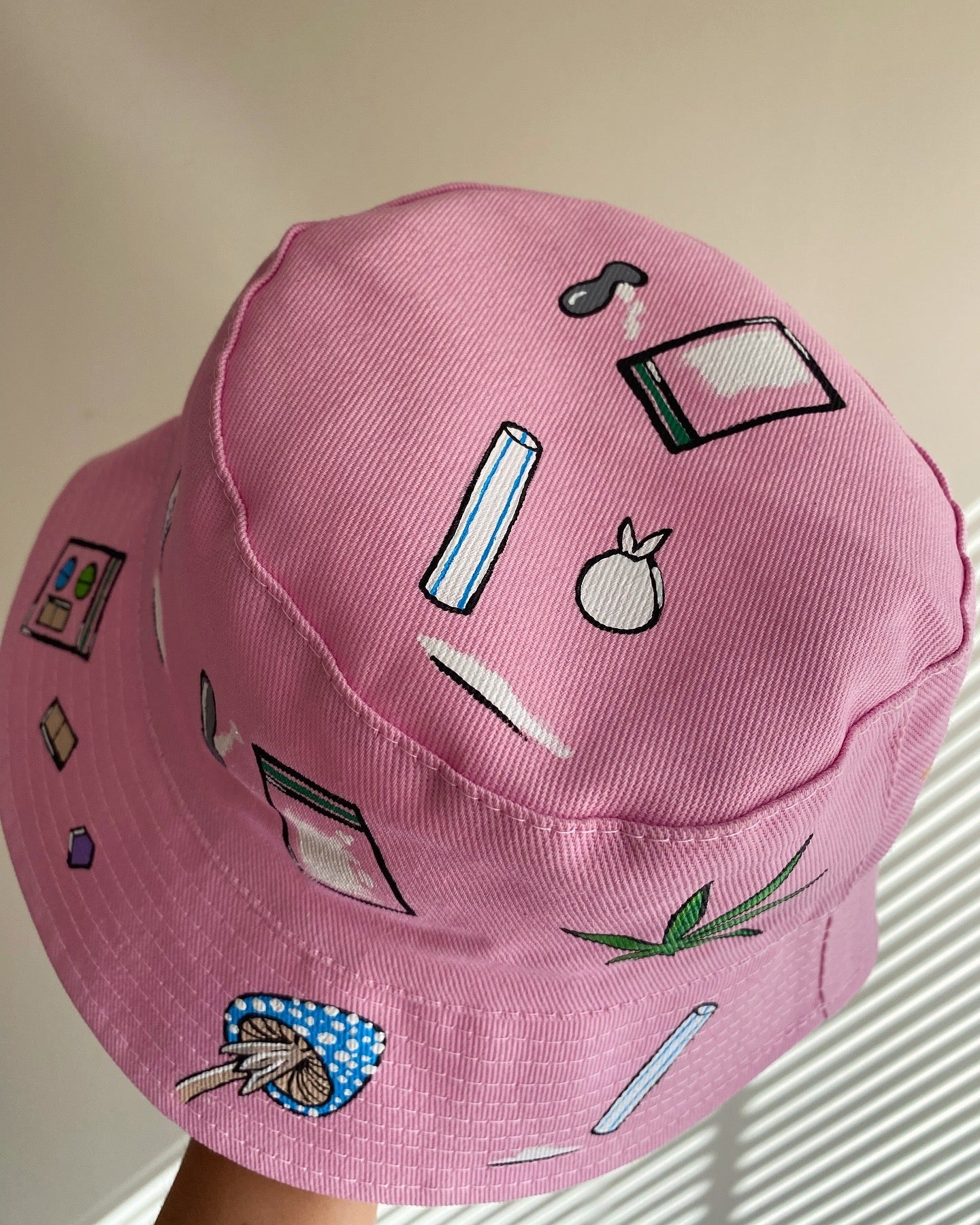 KETAM1NE’ bucket hat