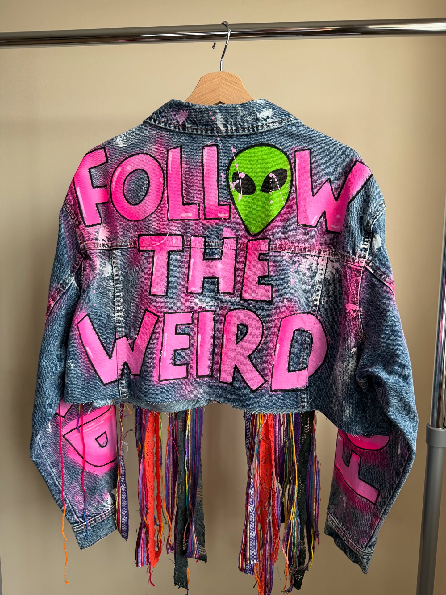 aFOLLOWTHEWEIRD’ adults cropped denim jacket