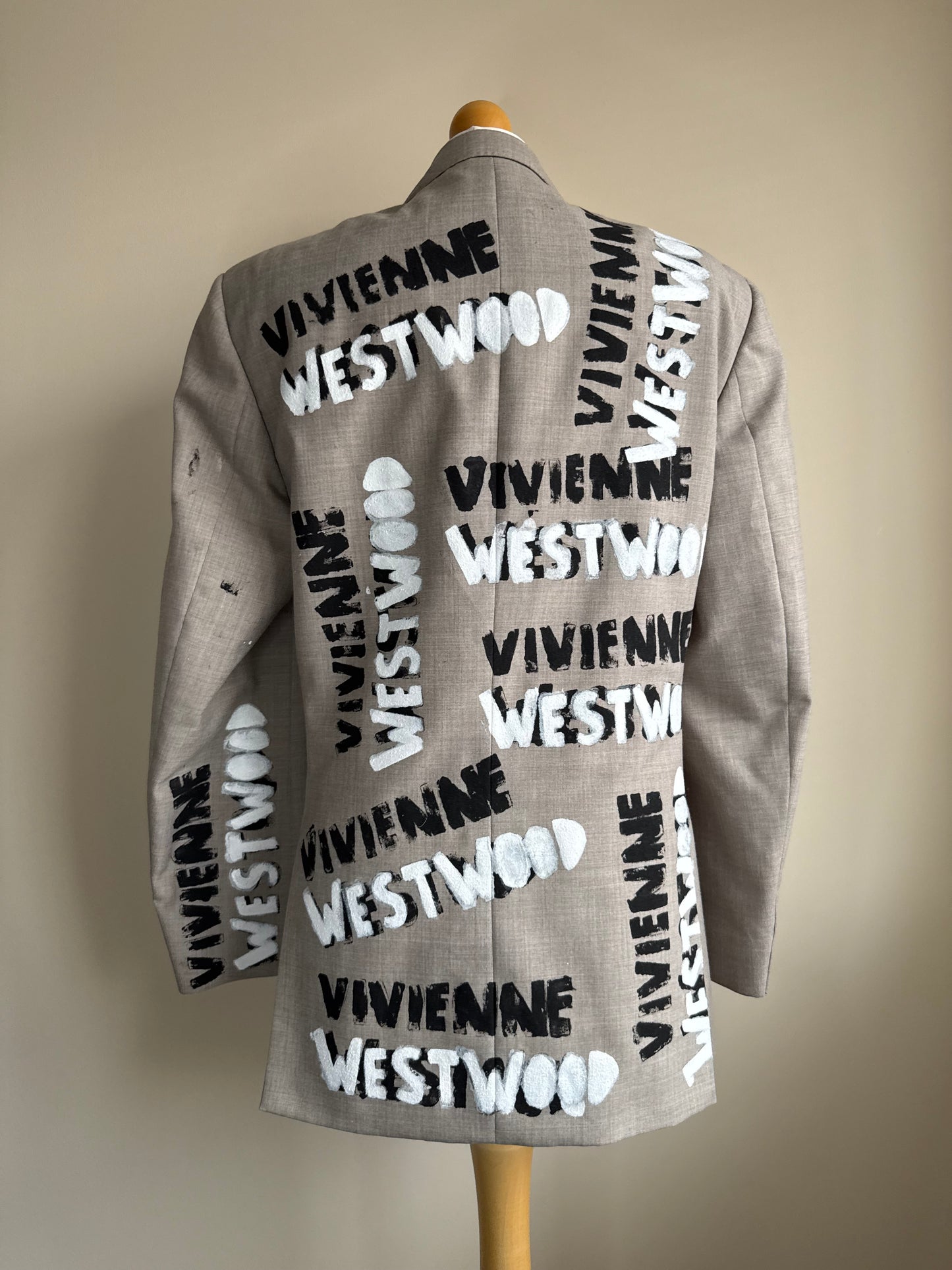 zVIVIENNE’ blazer
