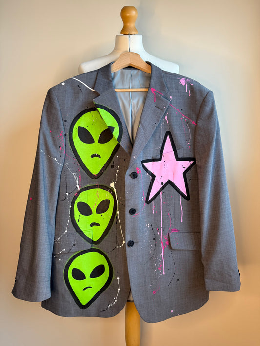 aAlien’ blazer