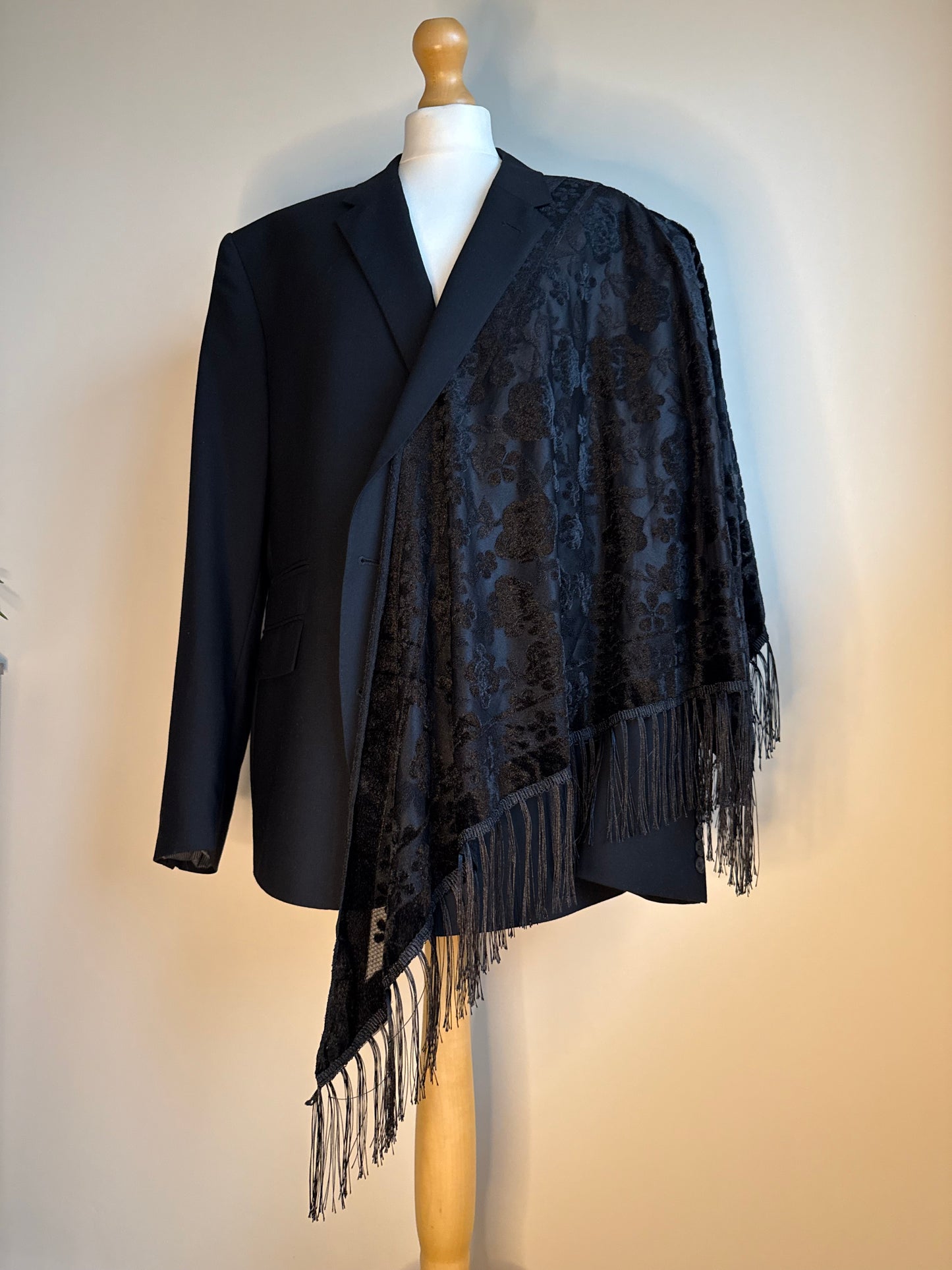 aaaaTassle’ blazer