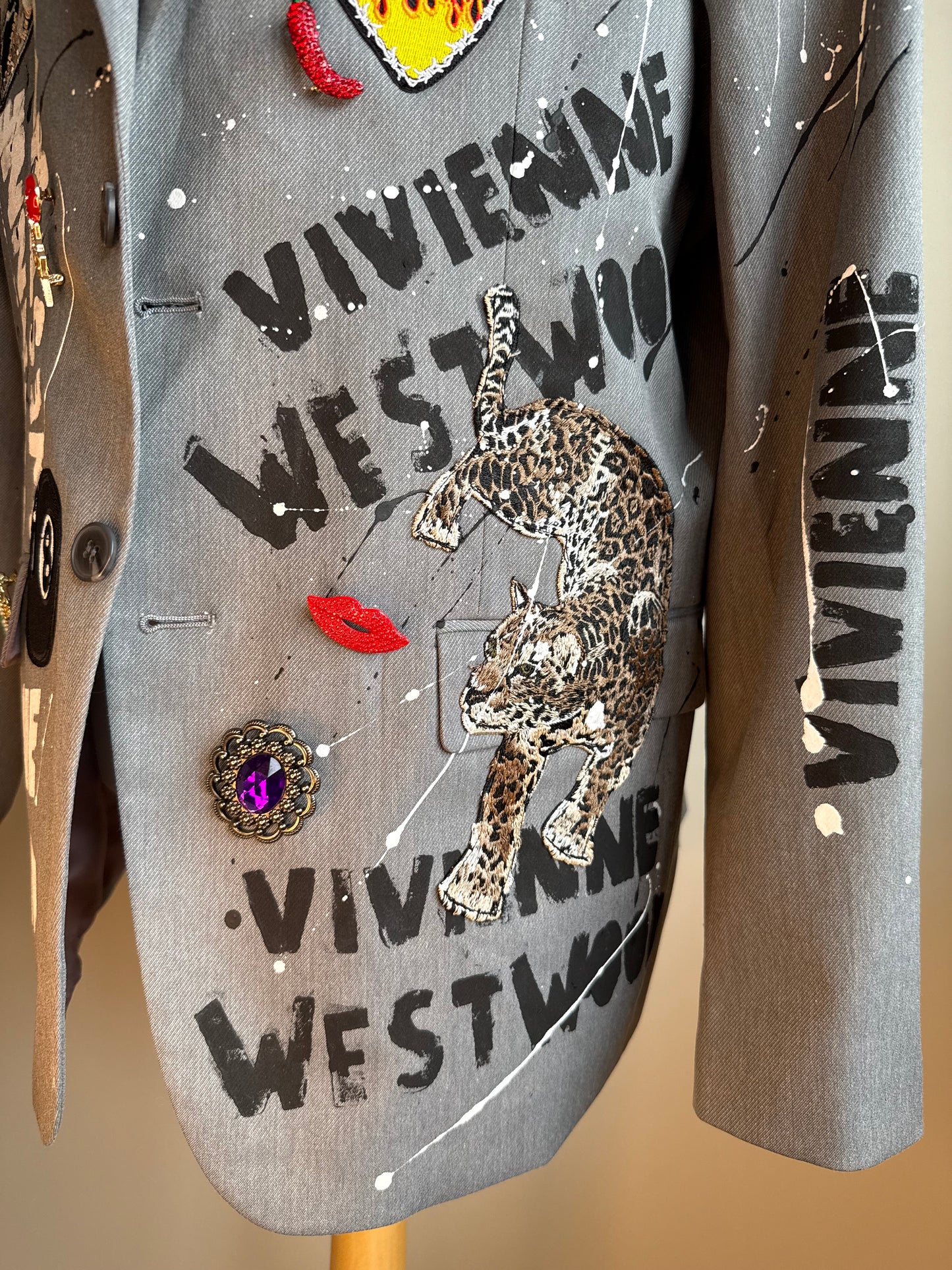 ZVIVIENNE’ blazer