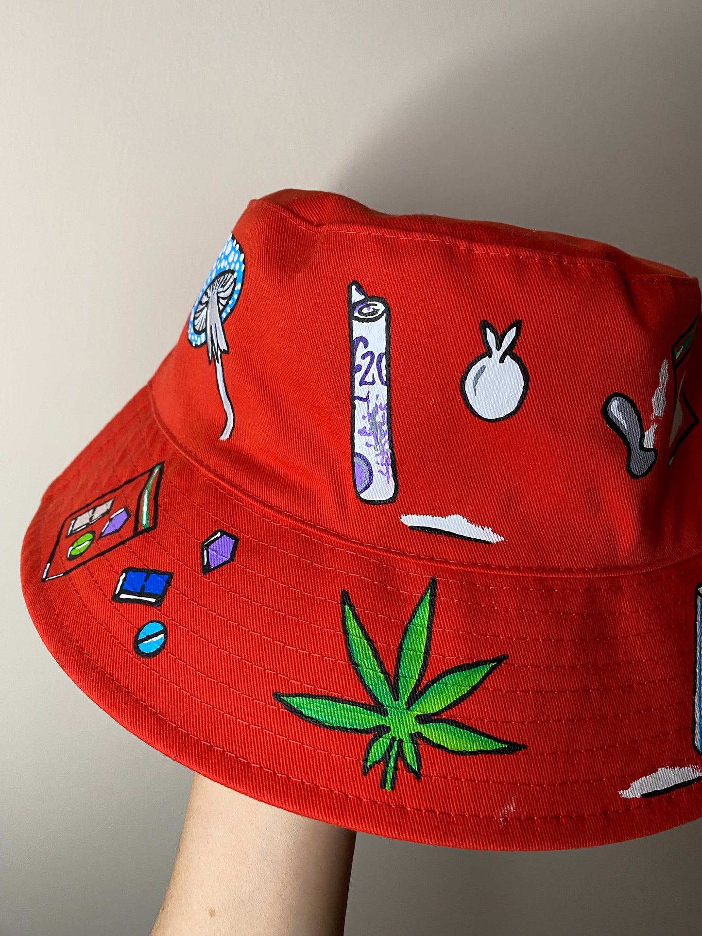 zKETONIT’ bucket hat
