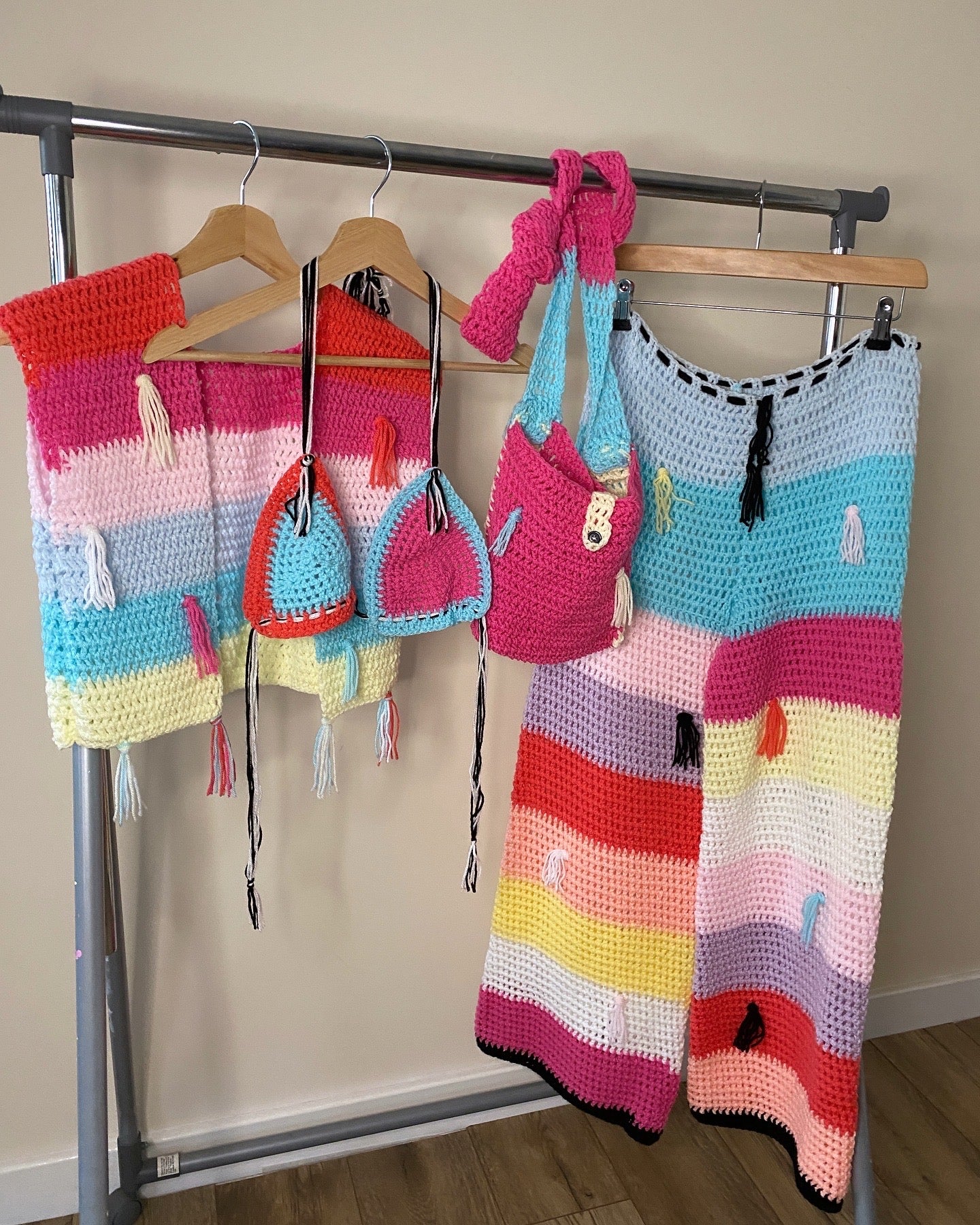 crochet 4 piece’ SET