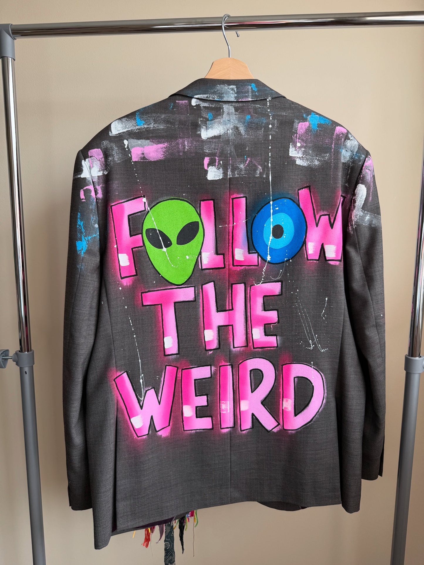zFOLLOWTHEWEIRD’ Blazer