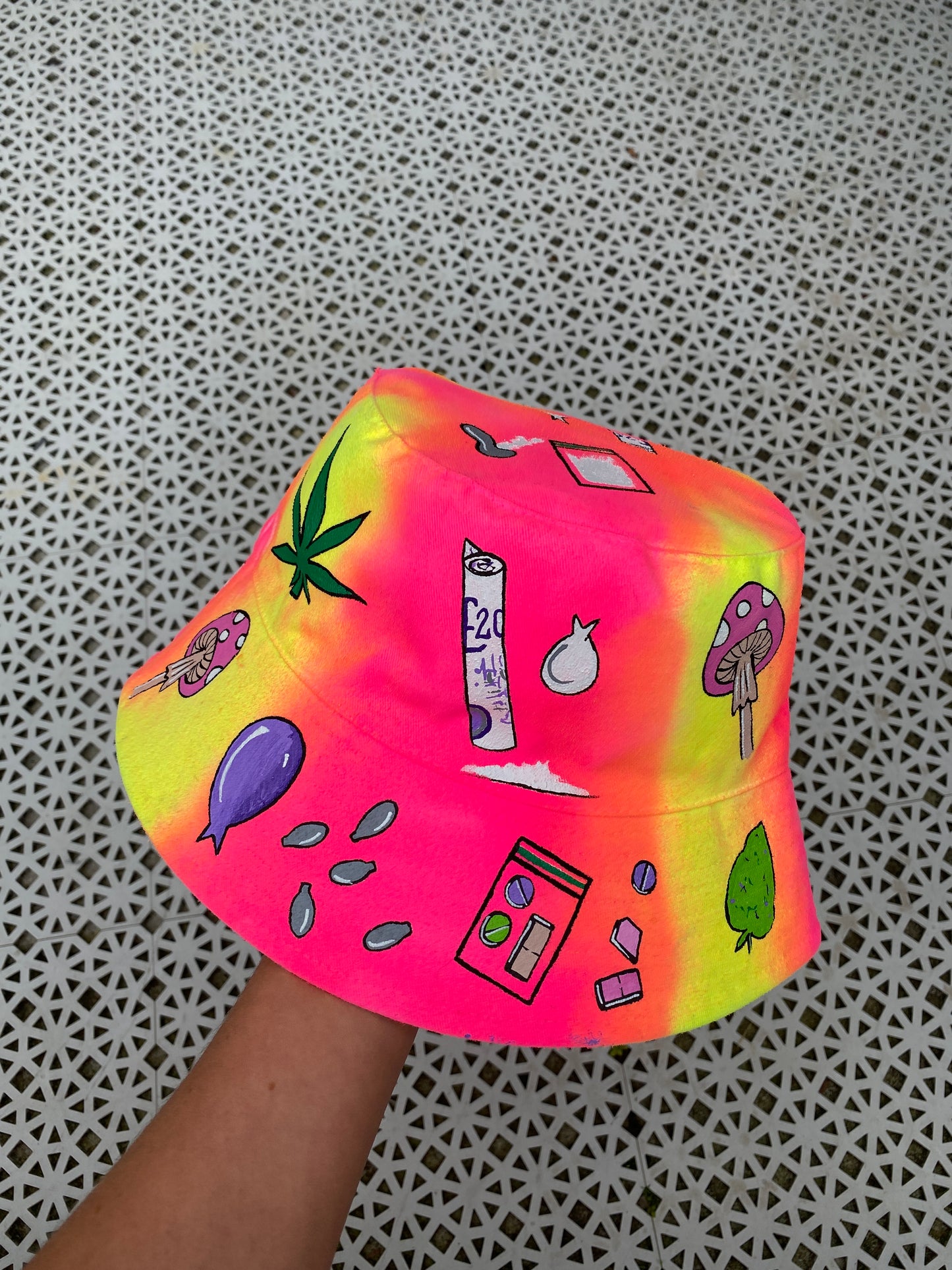‘zBABY’S NOTHING BUT A’ bucket hat