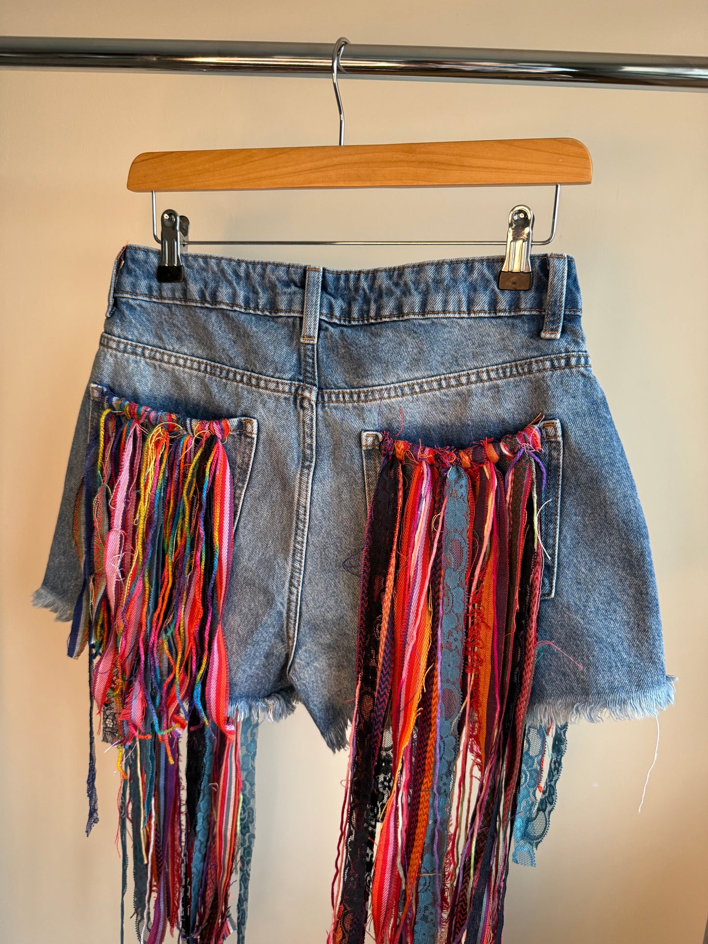 aaaTASSELBoho’ denim shorts