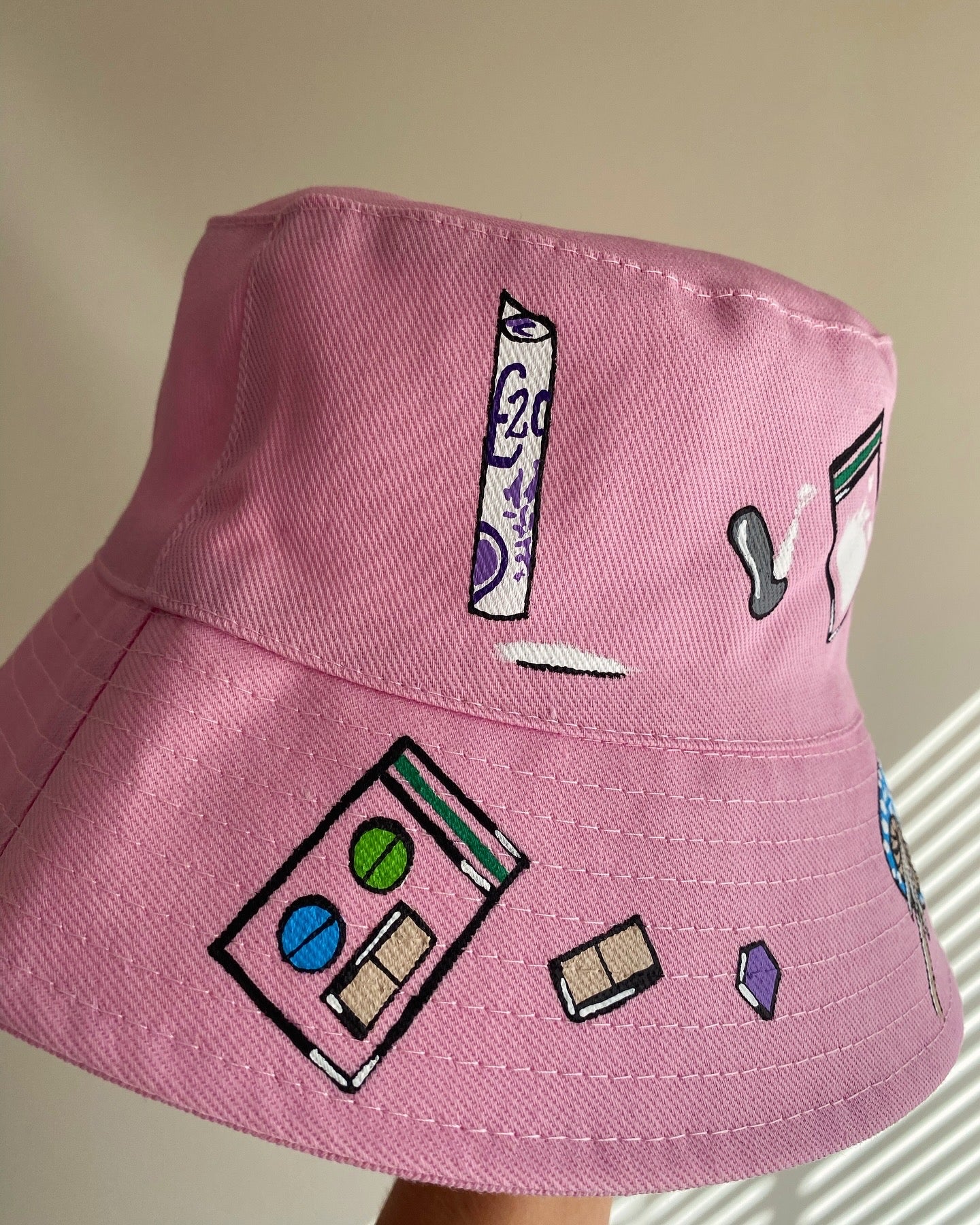 KETAM1NE’ bucket hat