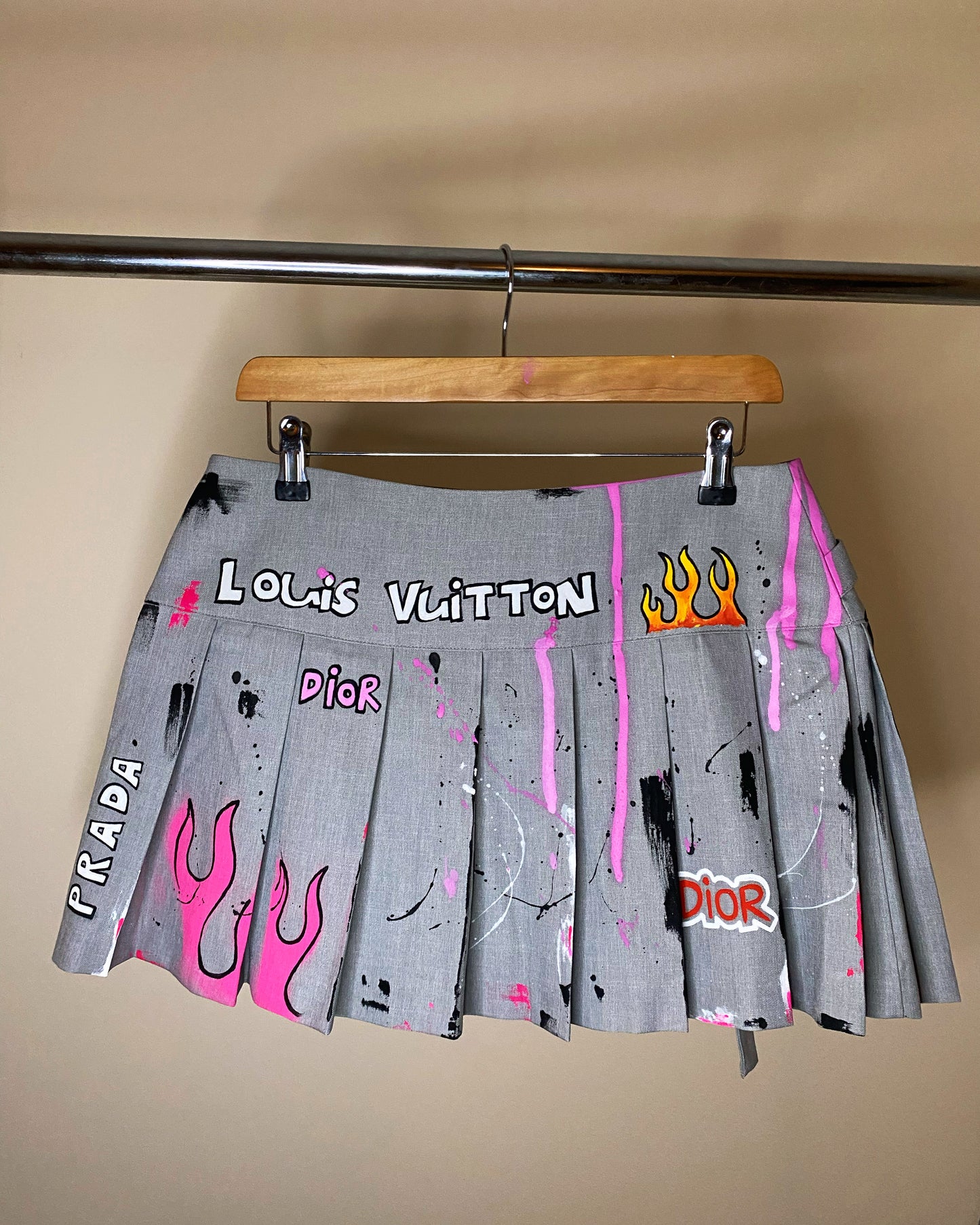 aaGRAFFITI’ mini skirt