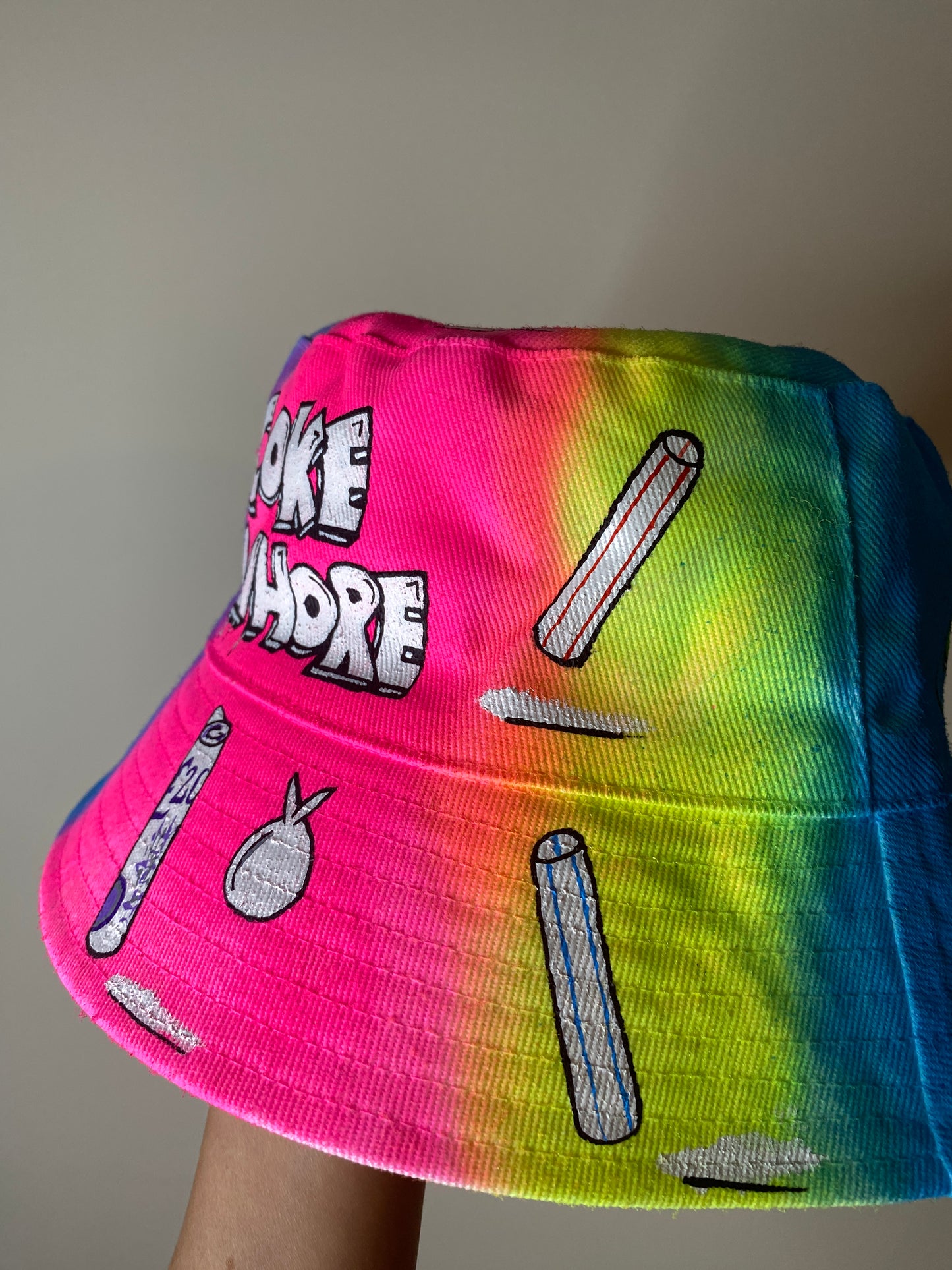 ‘zCWH0RE’ bucket hat