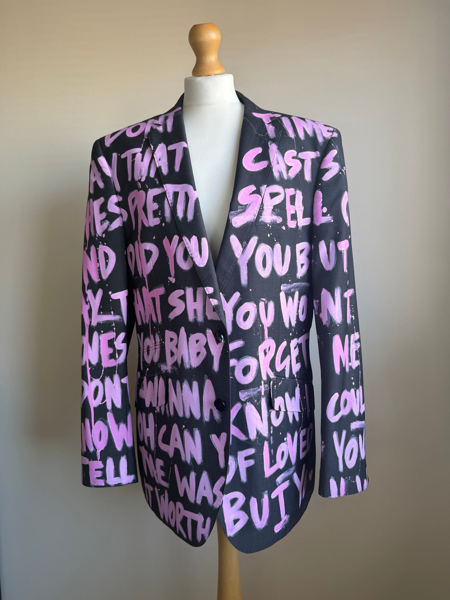aaFLEETWOODMAC’ blazer